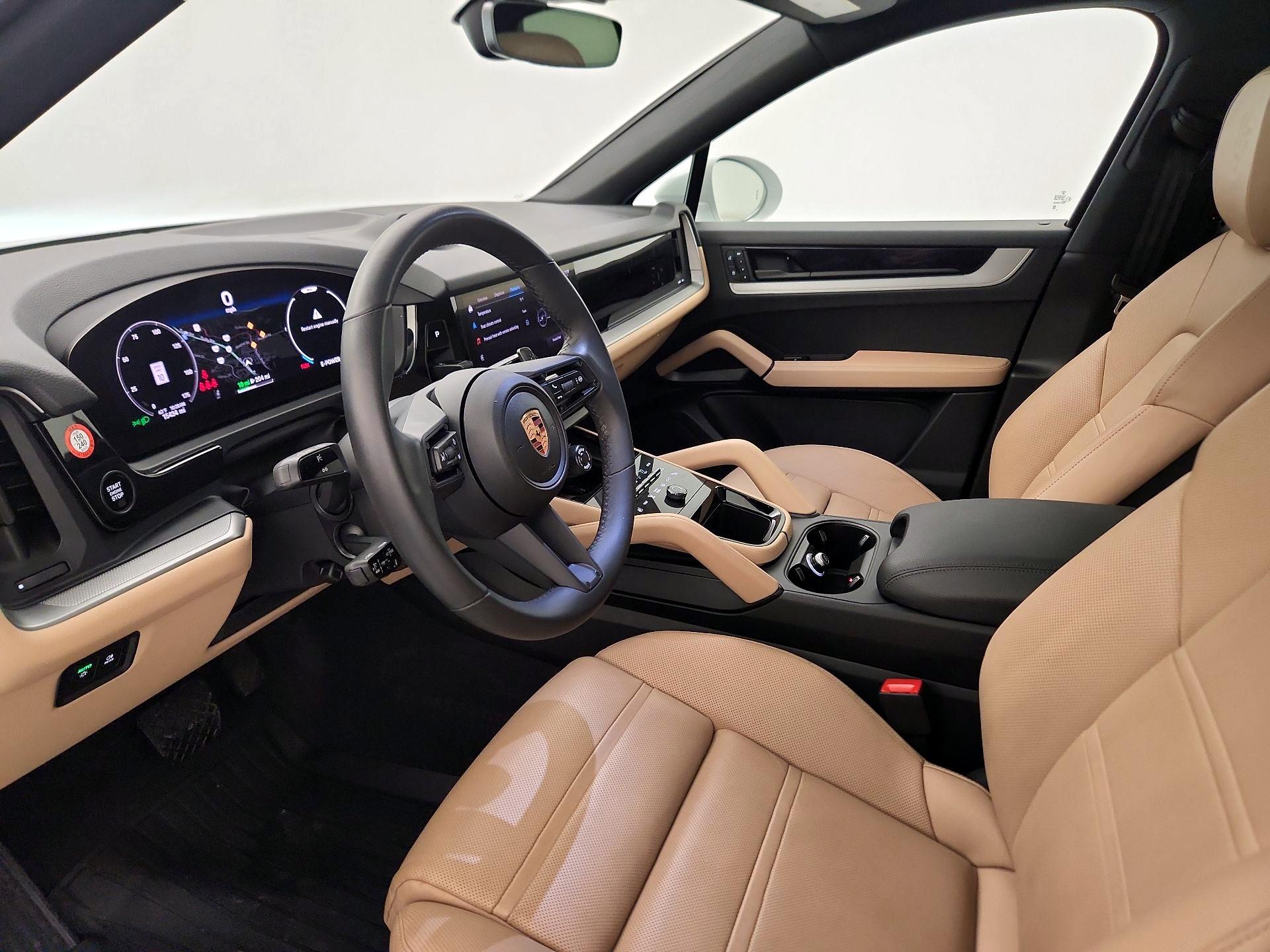 Thumbnail: 2025 Porsche Cayenne - 11