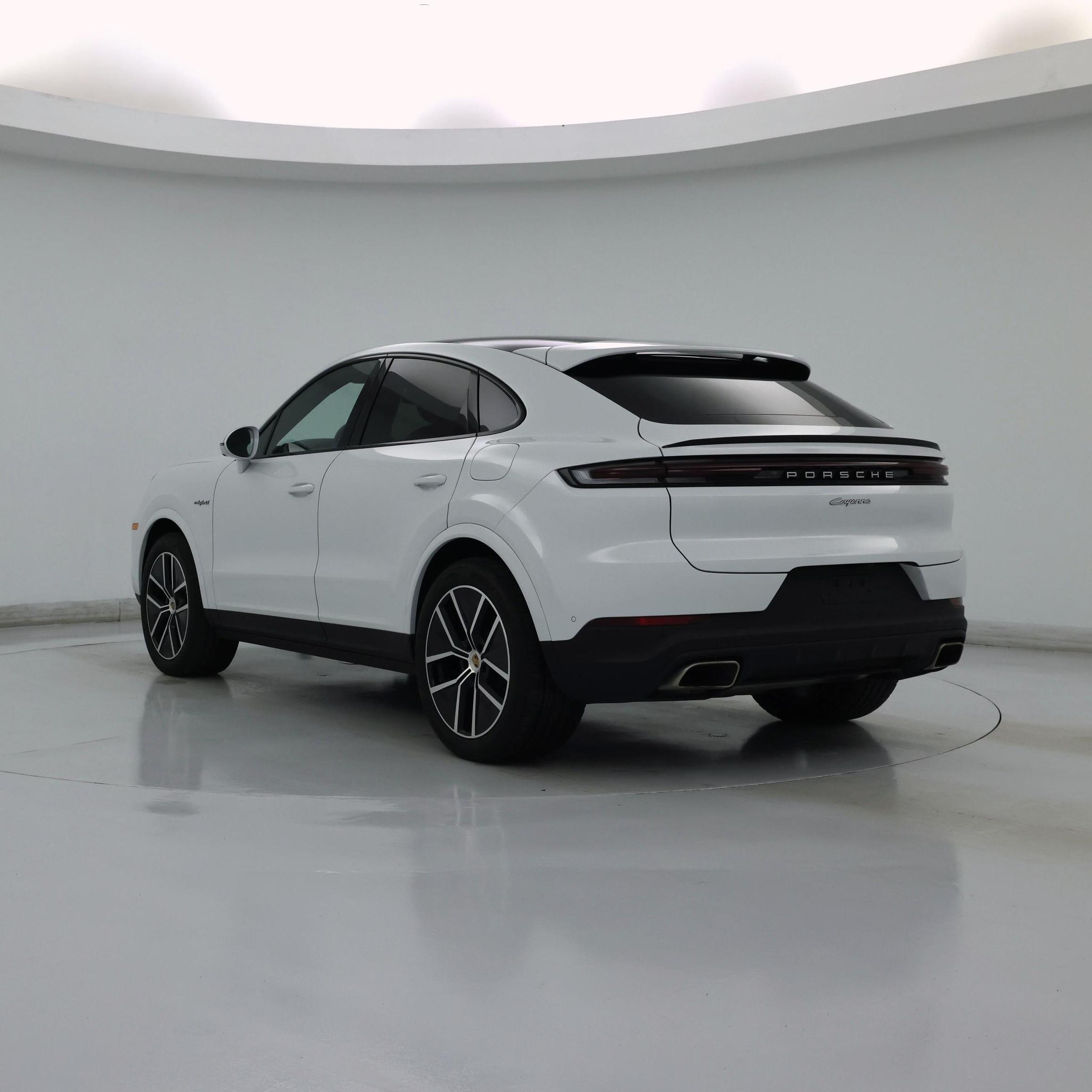 Thumbnail: 2025 Porsche Cayenne - 2