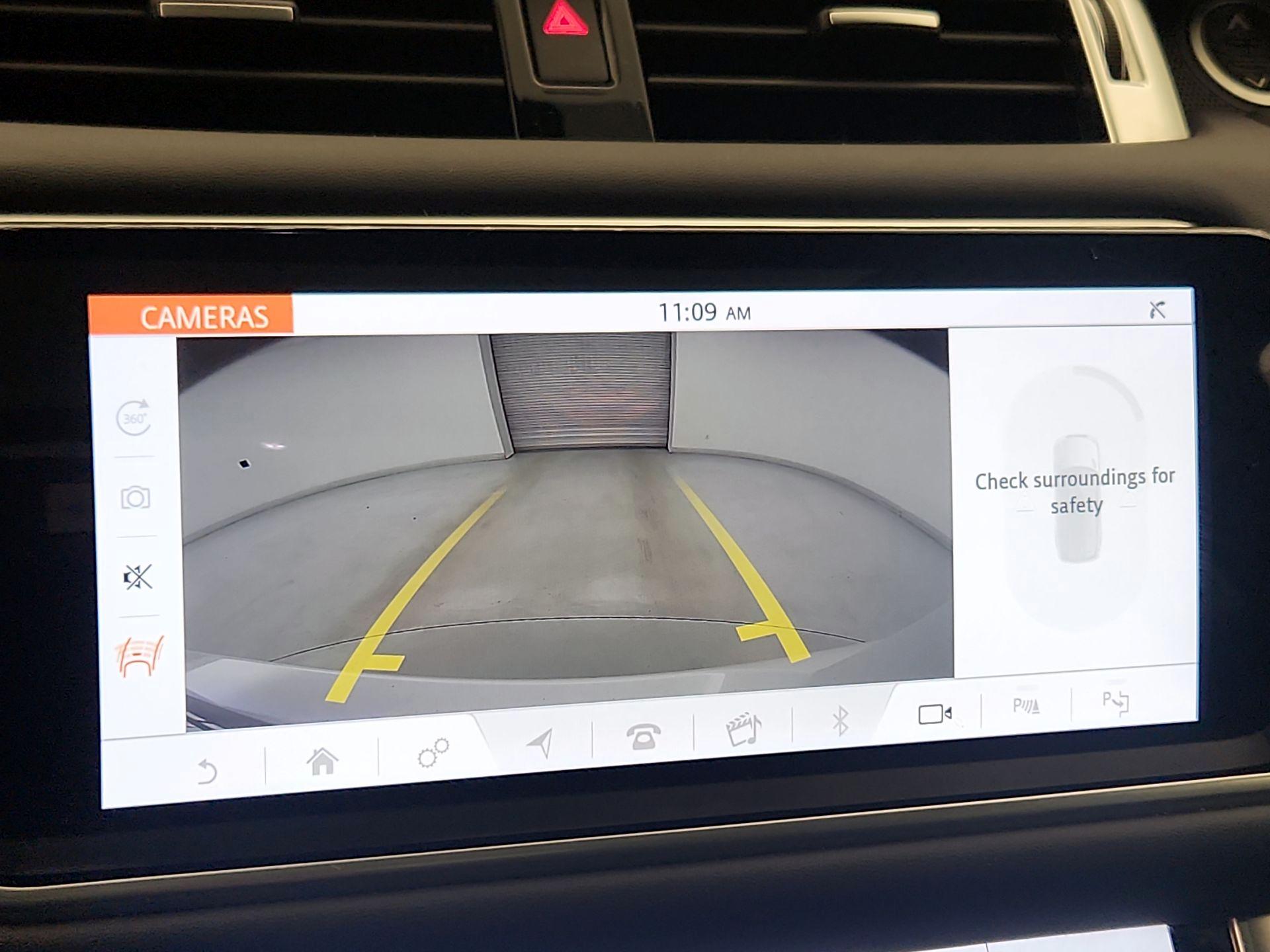 Thumbnail: 2021 Land Rover Range Rover Sport - 14