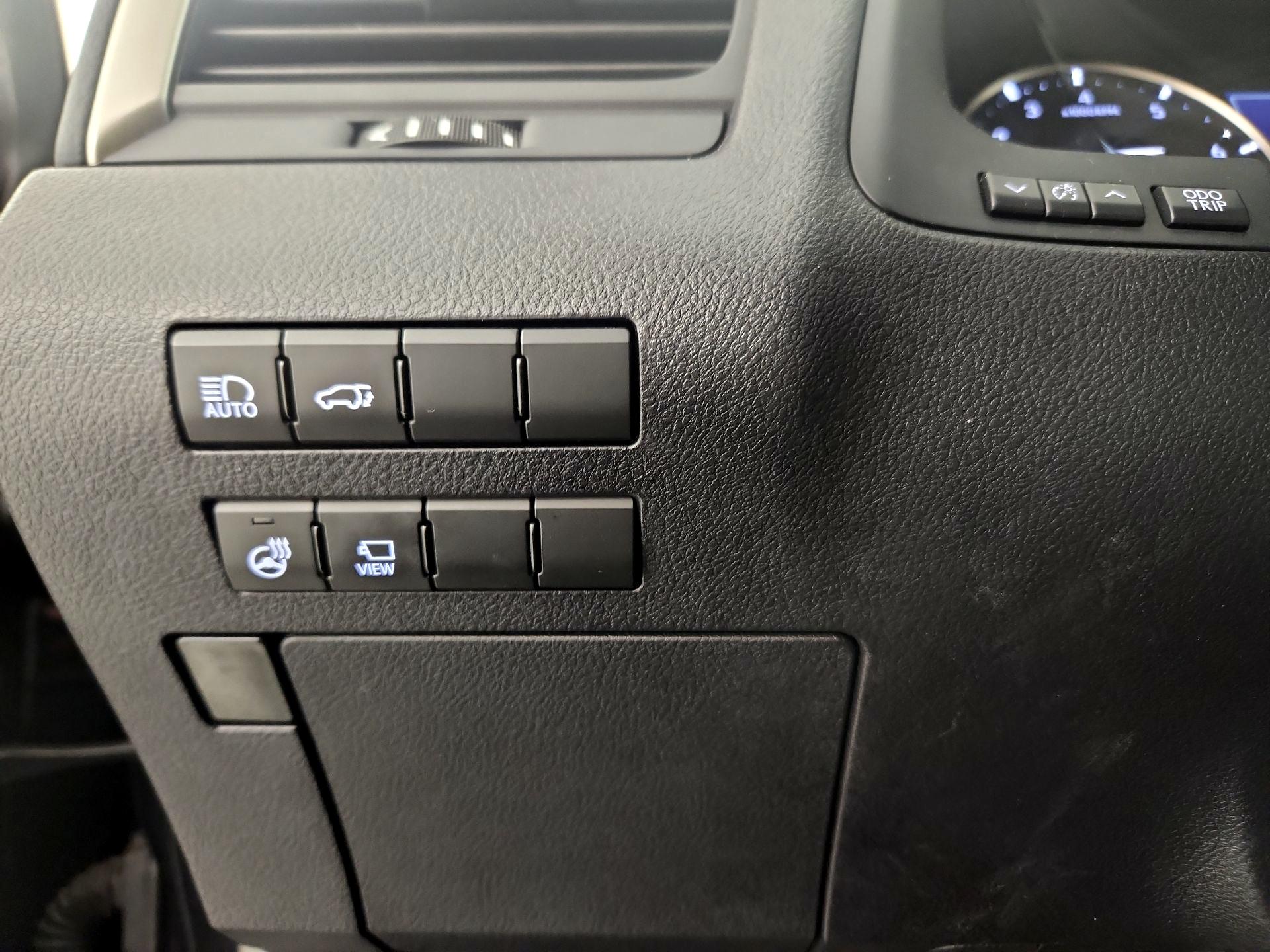 Thumbnail: 2020 Lexus RX - 13