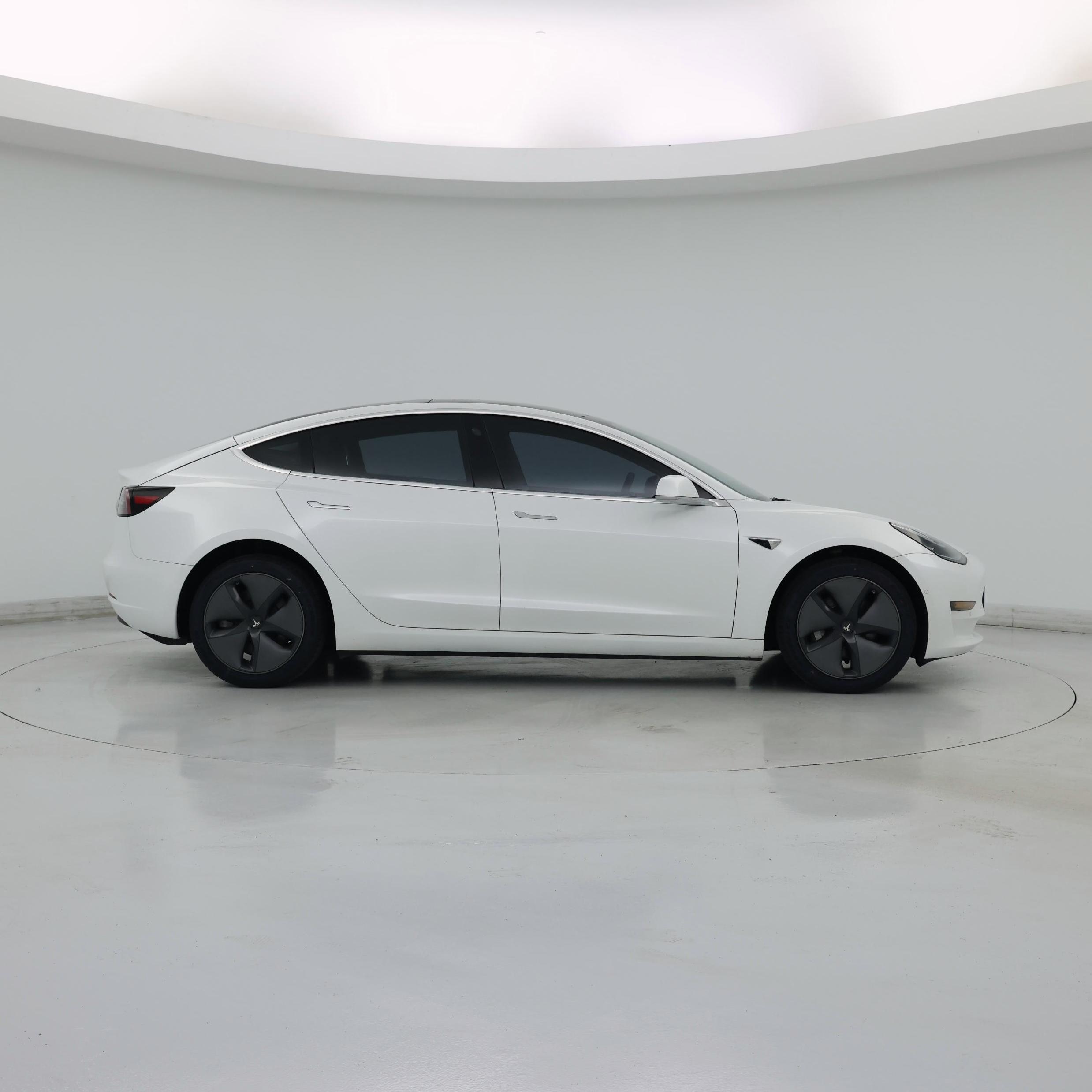 Thumbnail: 2020 Tesla Model 3 - 7