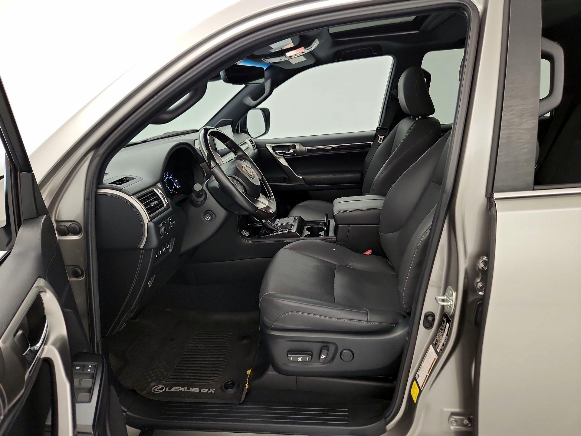 Thumbnail: 2022 Lexus GX - 11