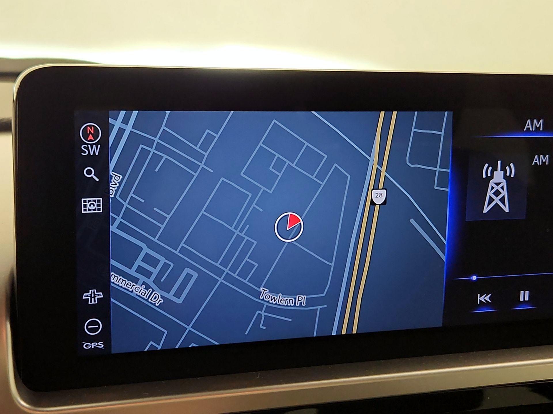 Thumbnail: 2022 Lexus GX - 14