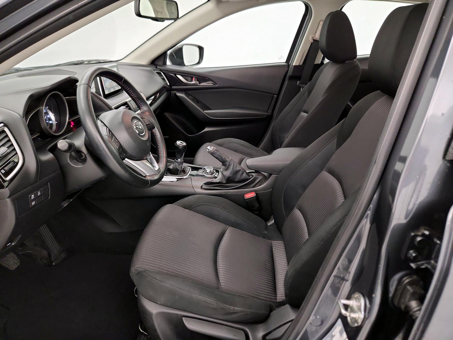 Thumbnail: 2016 Mazda Mazda3 - 11
