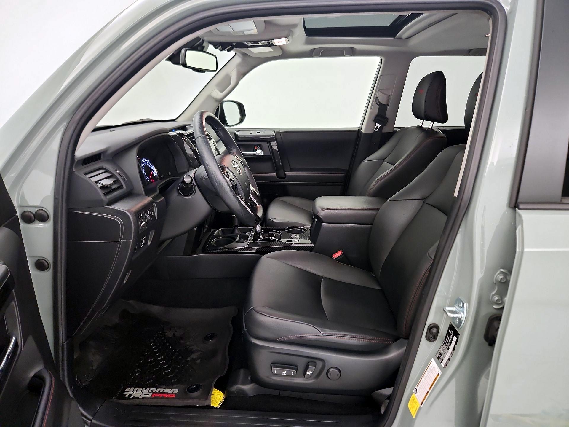 Thumbnail: 2021 Toyota 4Runner - 11