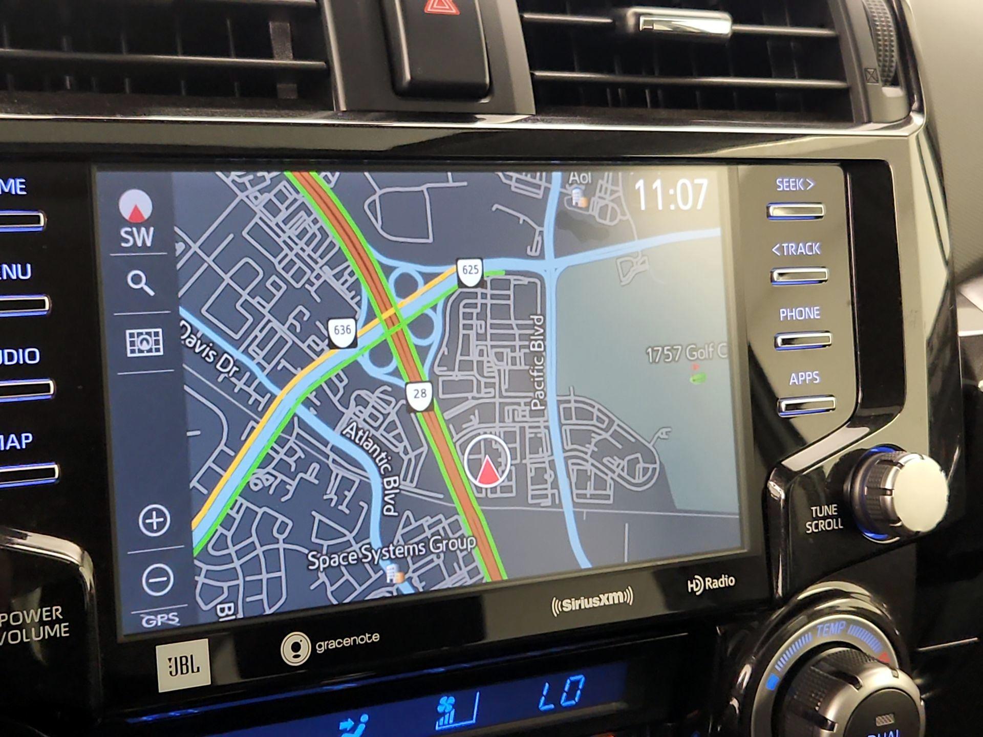 Thumbnail: 2021 Toyota 4Runner - 14