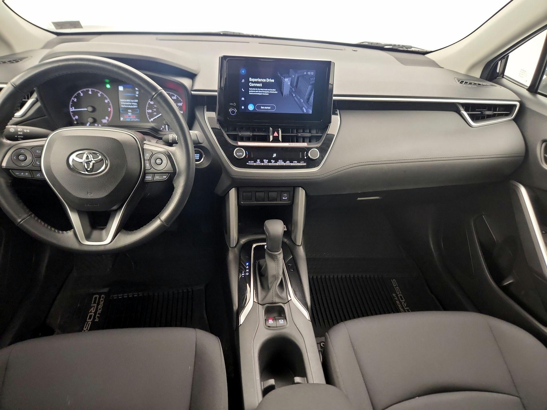 Thumbnail: 2023 Toyota Corolla Cross - 9