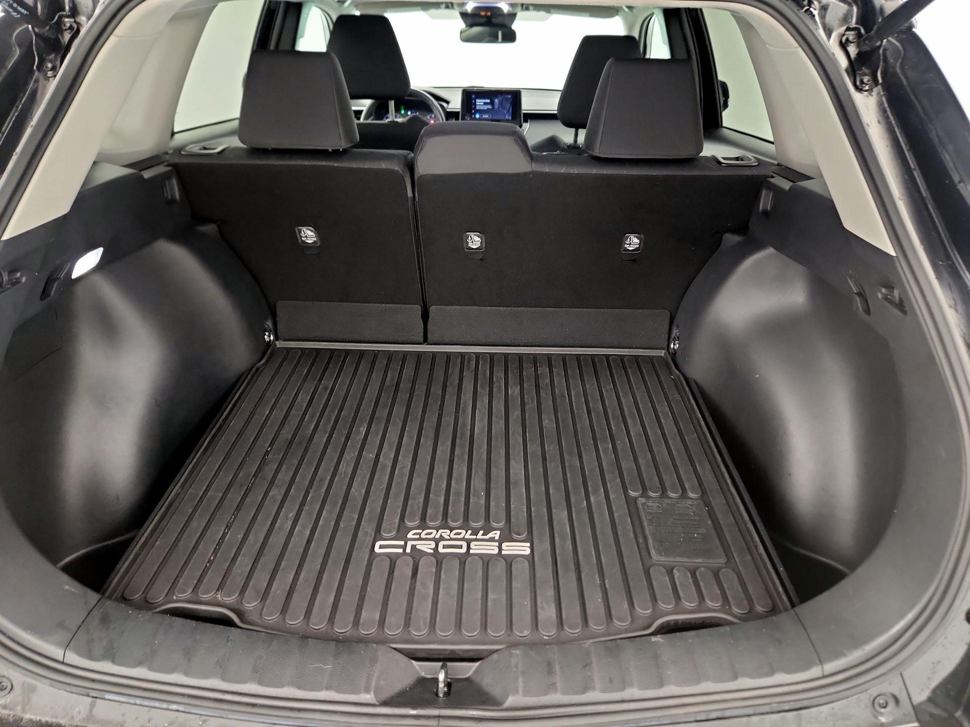 Thumbnail: 2023 Toyota Corolla Cross - 20