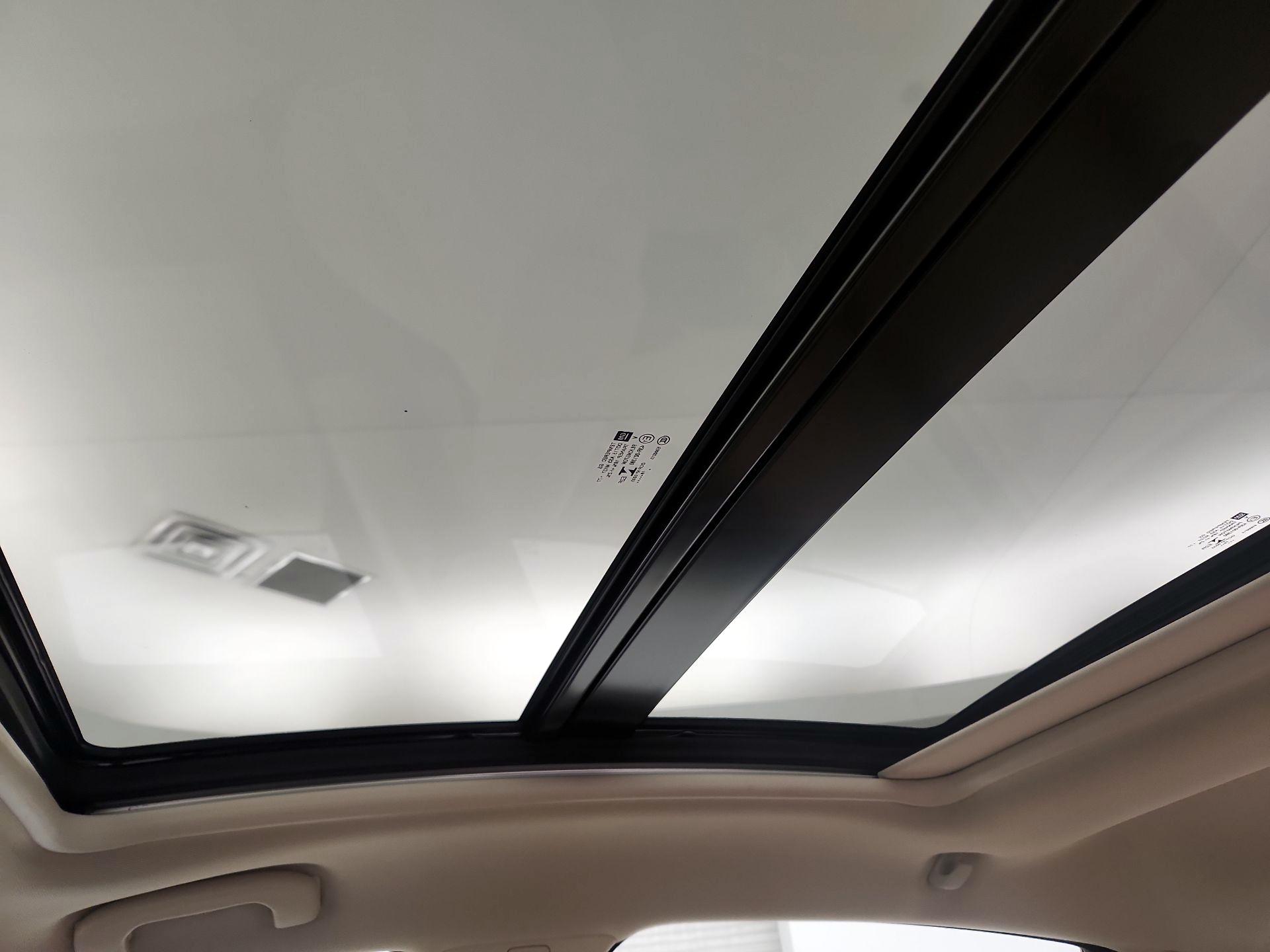 Thumbnail: 2019 Chevrolet Malibu - 19