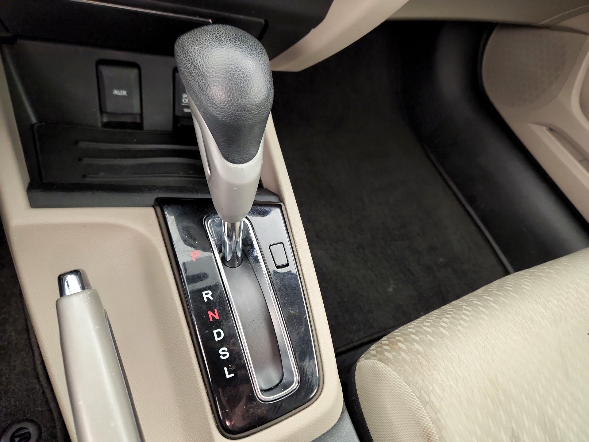 Thumbnail: 2015 Honda Civic - 17