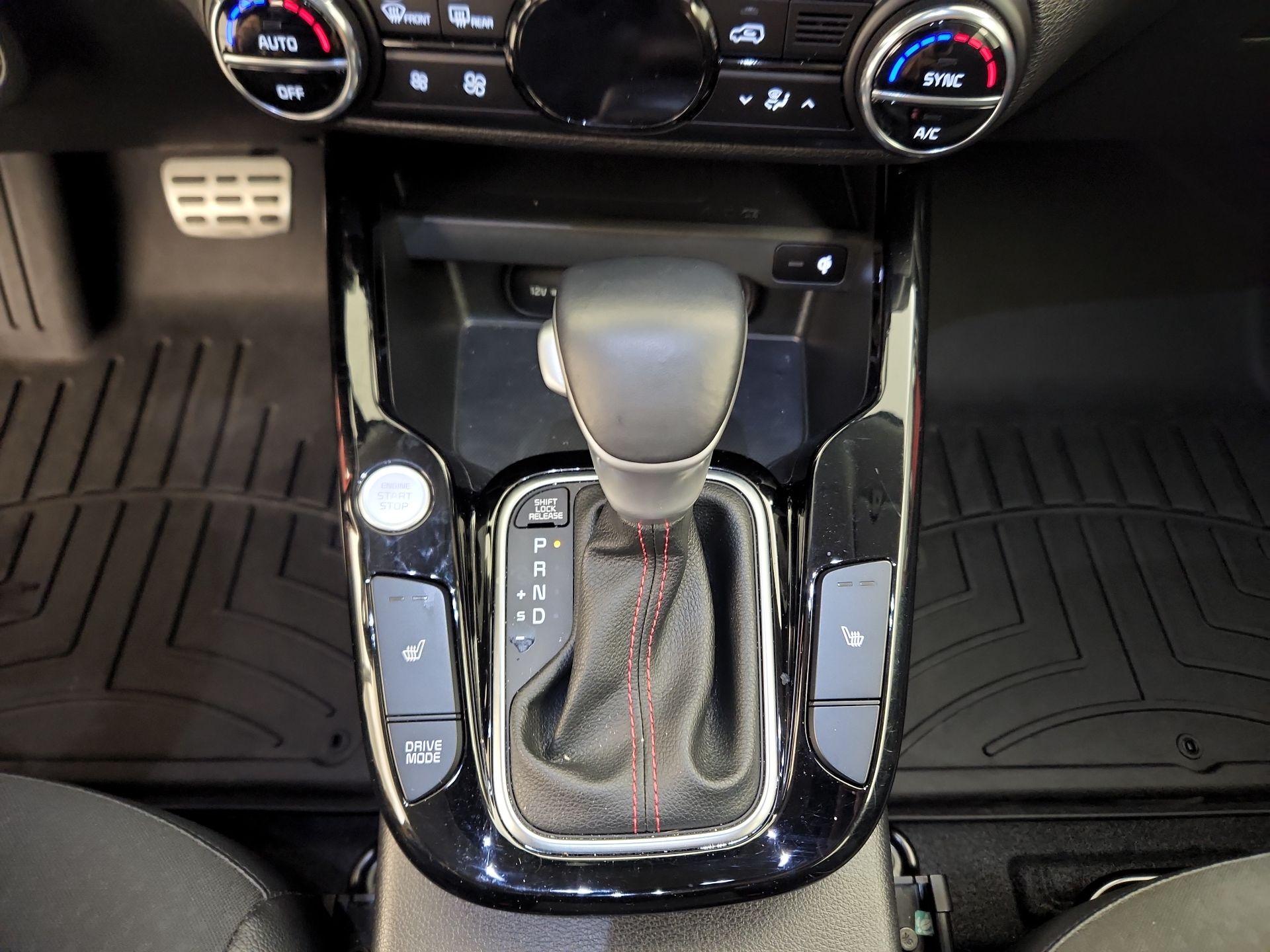 Thumbnail: 2023 Kia Soul - 16