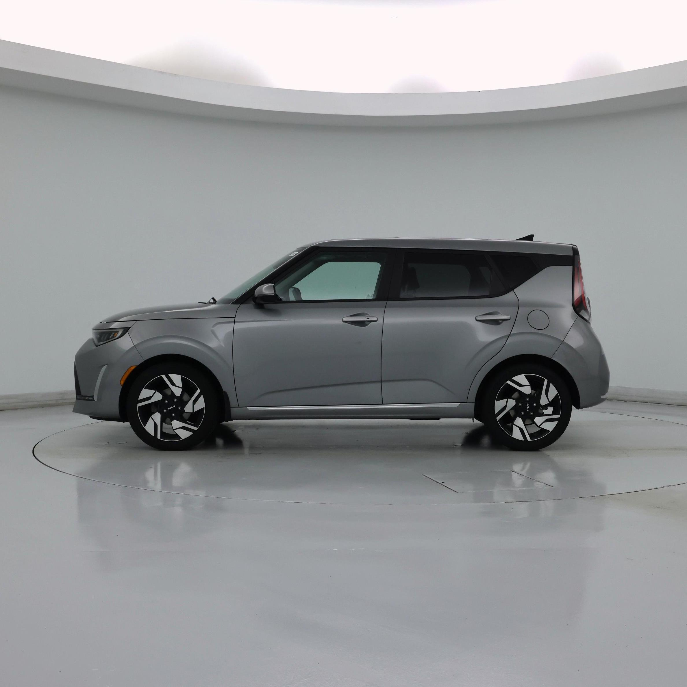 Thumbnail: 2023 Kia Soul - 3
