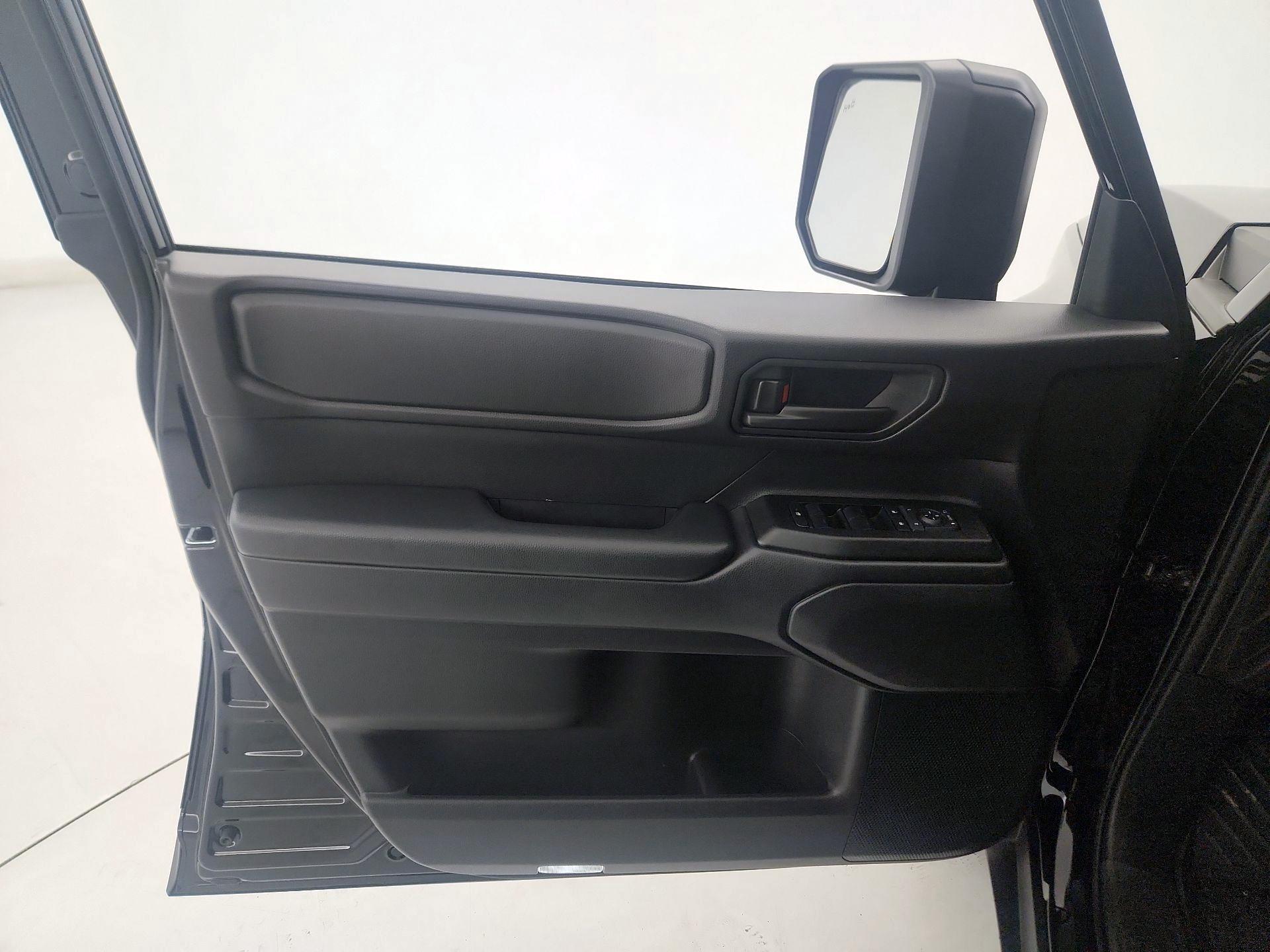 Thumbnail: 2025 Toyota Land Cruiser - 12