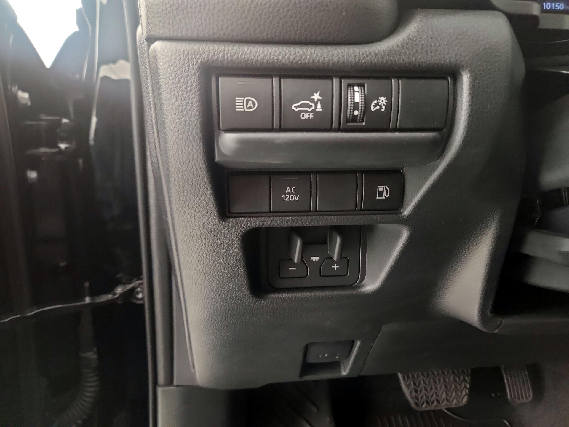 Thumbnail: 2025 Toyota Land Cruiser - 13