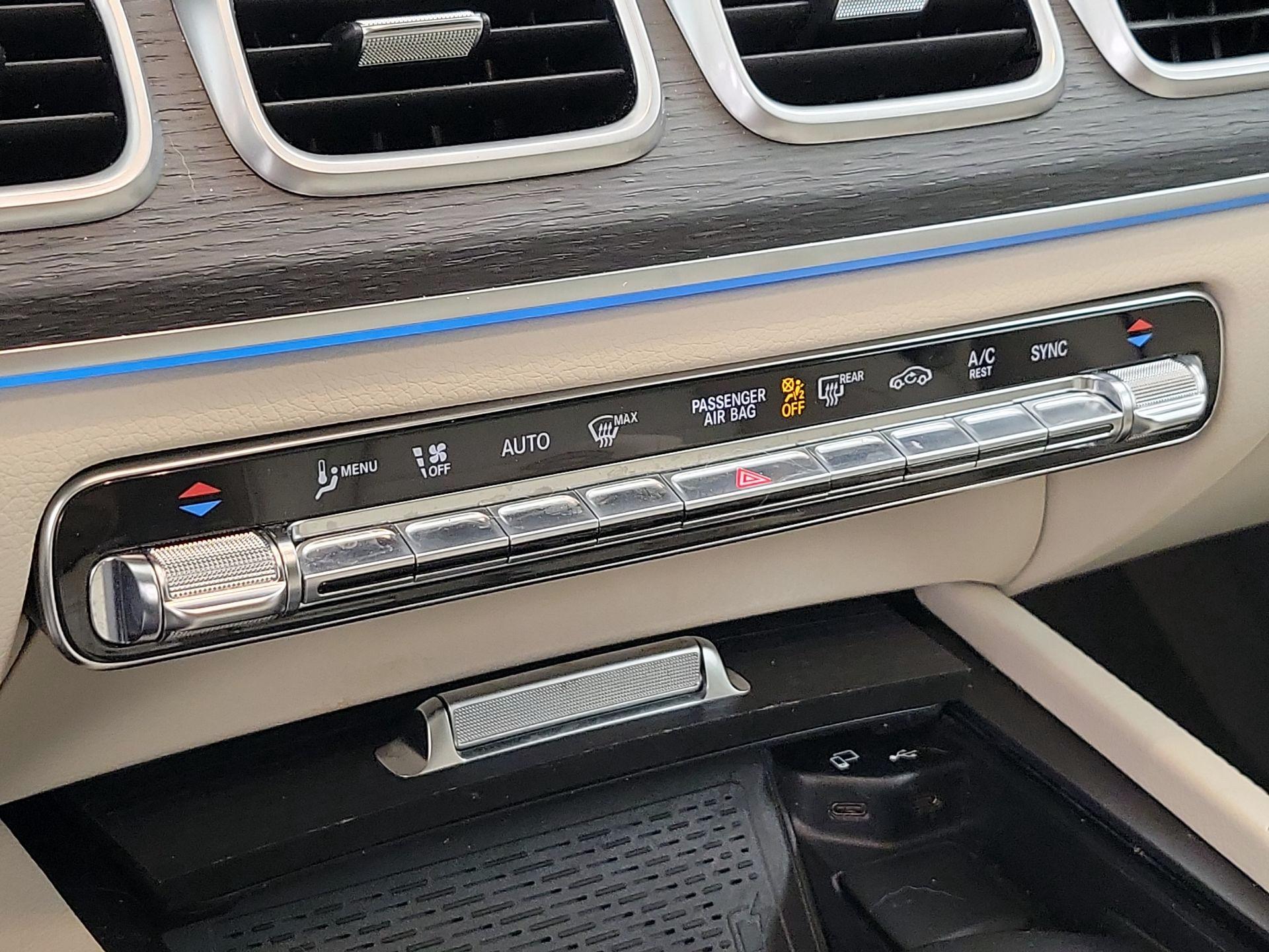 Thumbnail: 2020 Mercedes-Benz GLS - 17