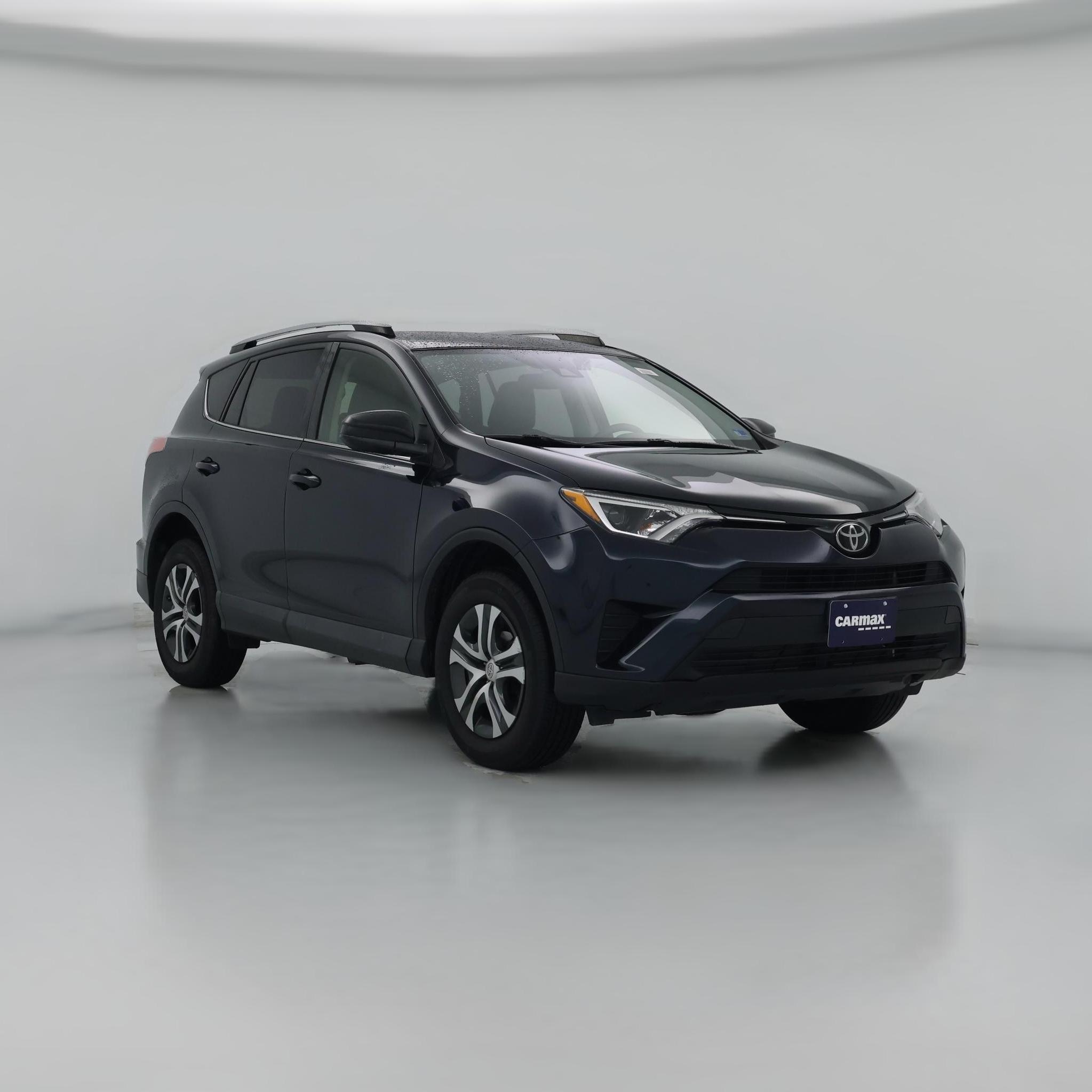 Thumbnail: 2017 Toyota RAV4 - 1