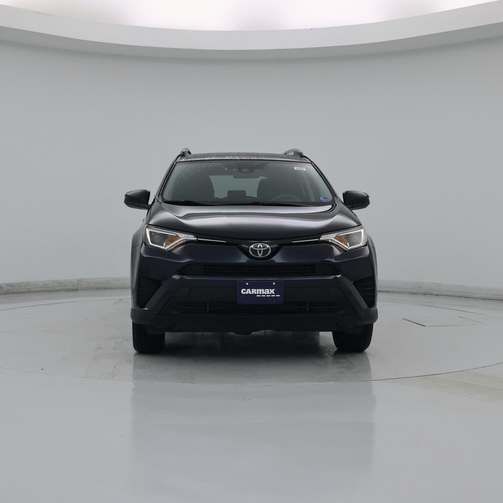 Thumbnail: 2017 Toyota RAV4 - 5
