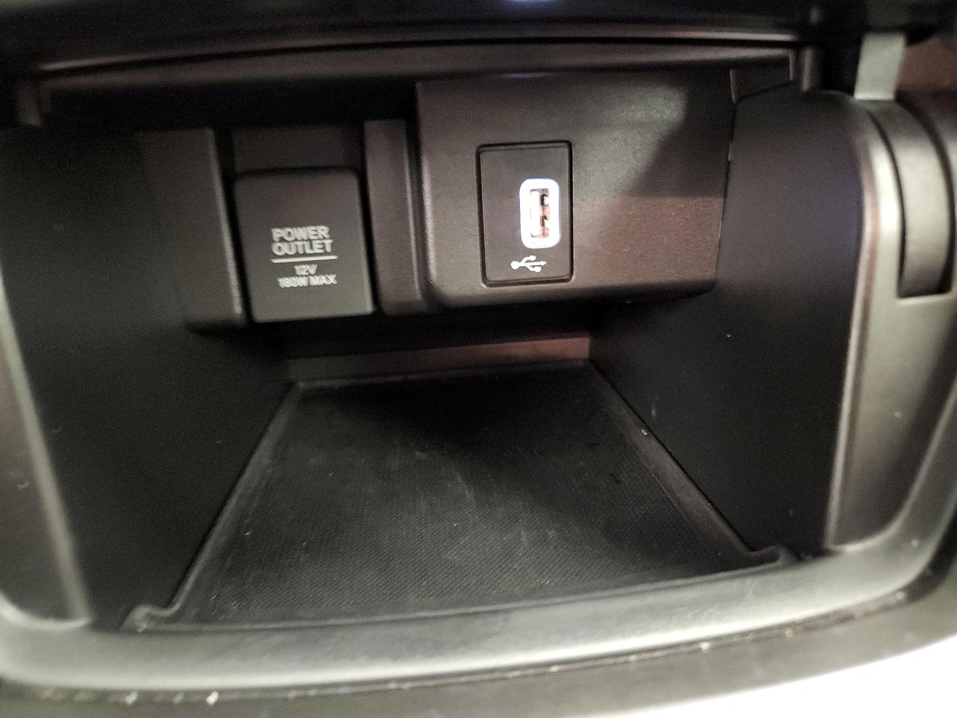 Thumbnail: 2019 Honda Accord - 18