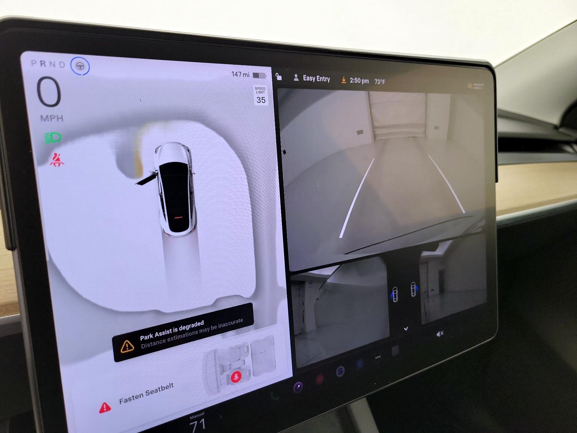 Thumbnail: 2023 Tesla Model Y - 13