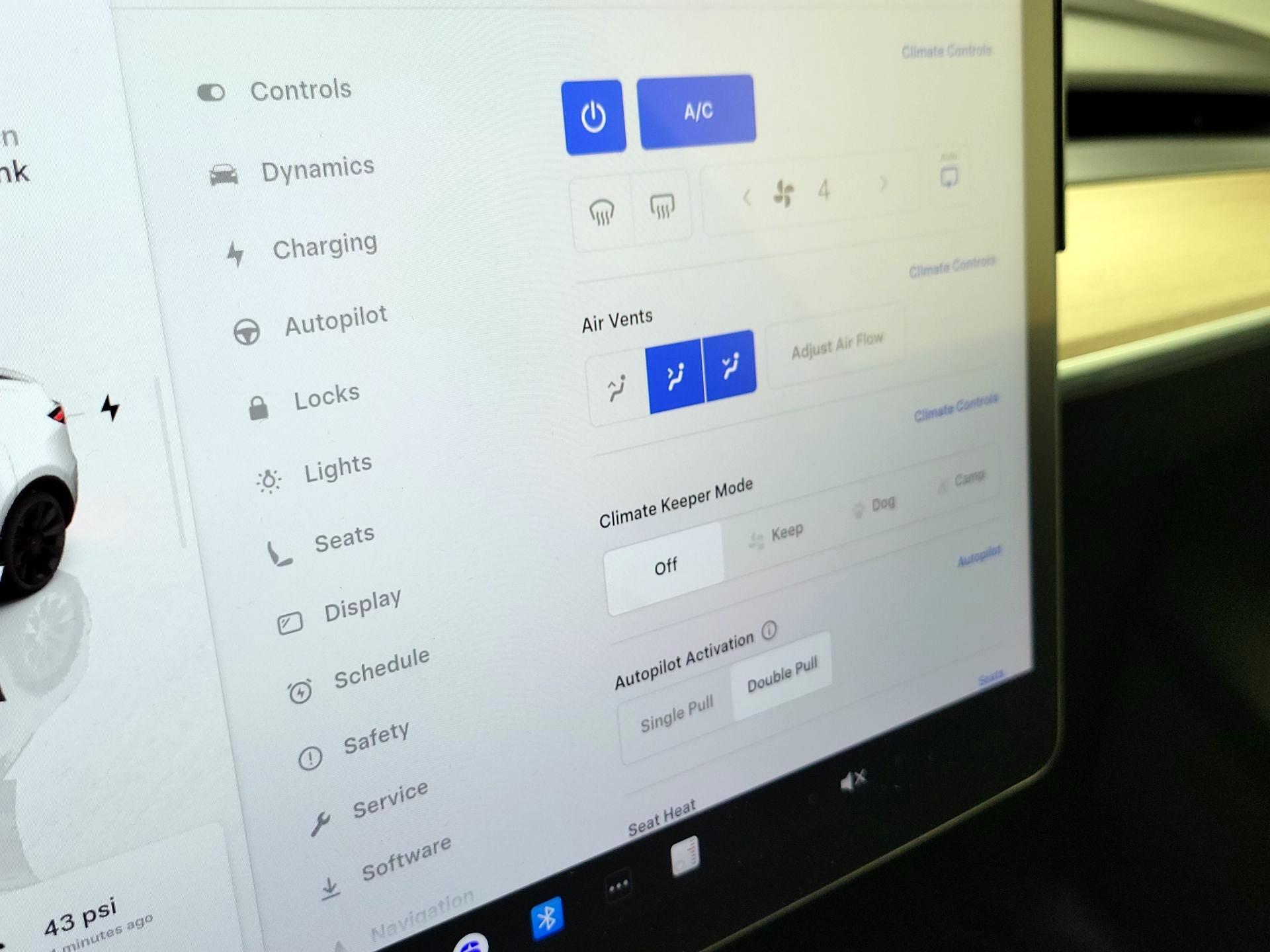 Thumbnail: 2023 Tesla Model Y - 15