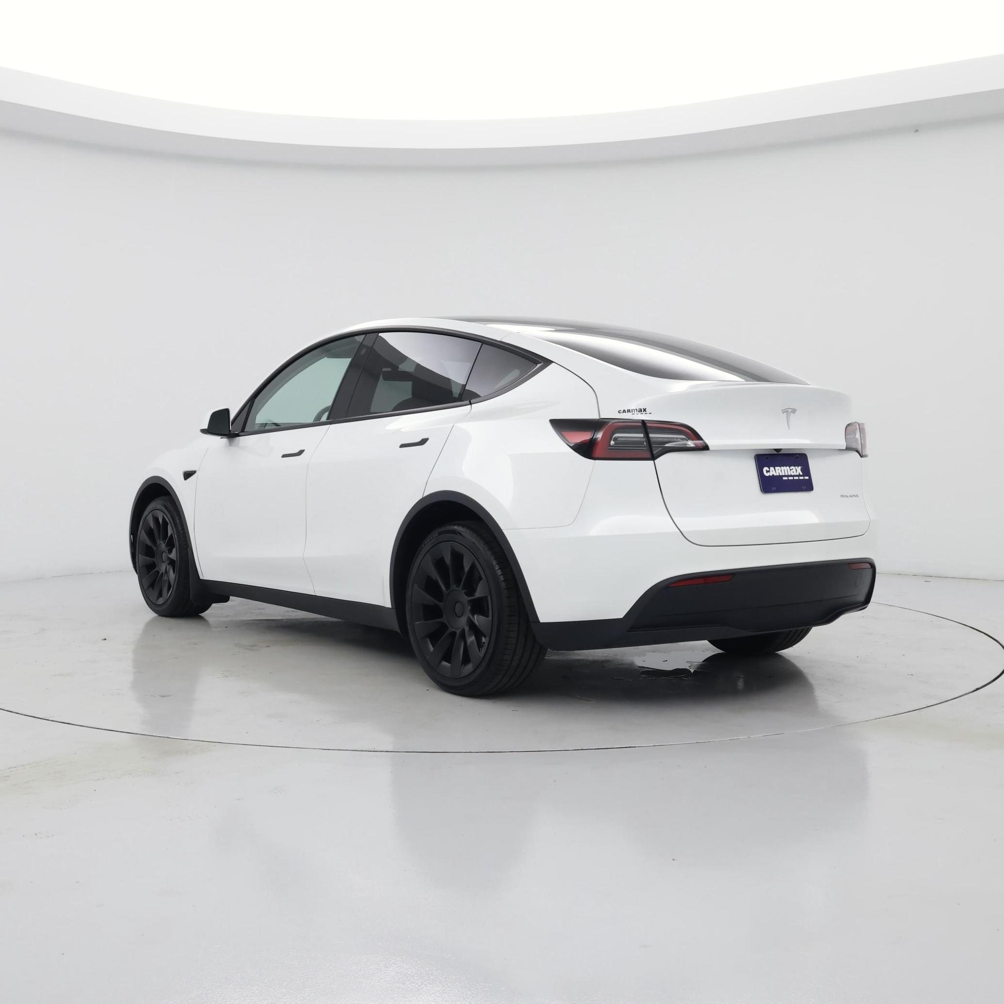 Thumbnail: 2023 Tesla Model Y - 2