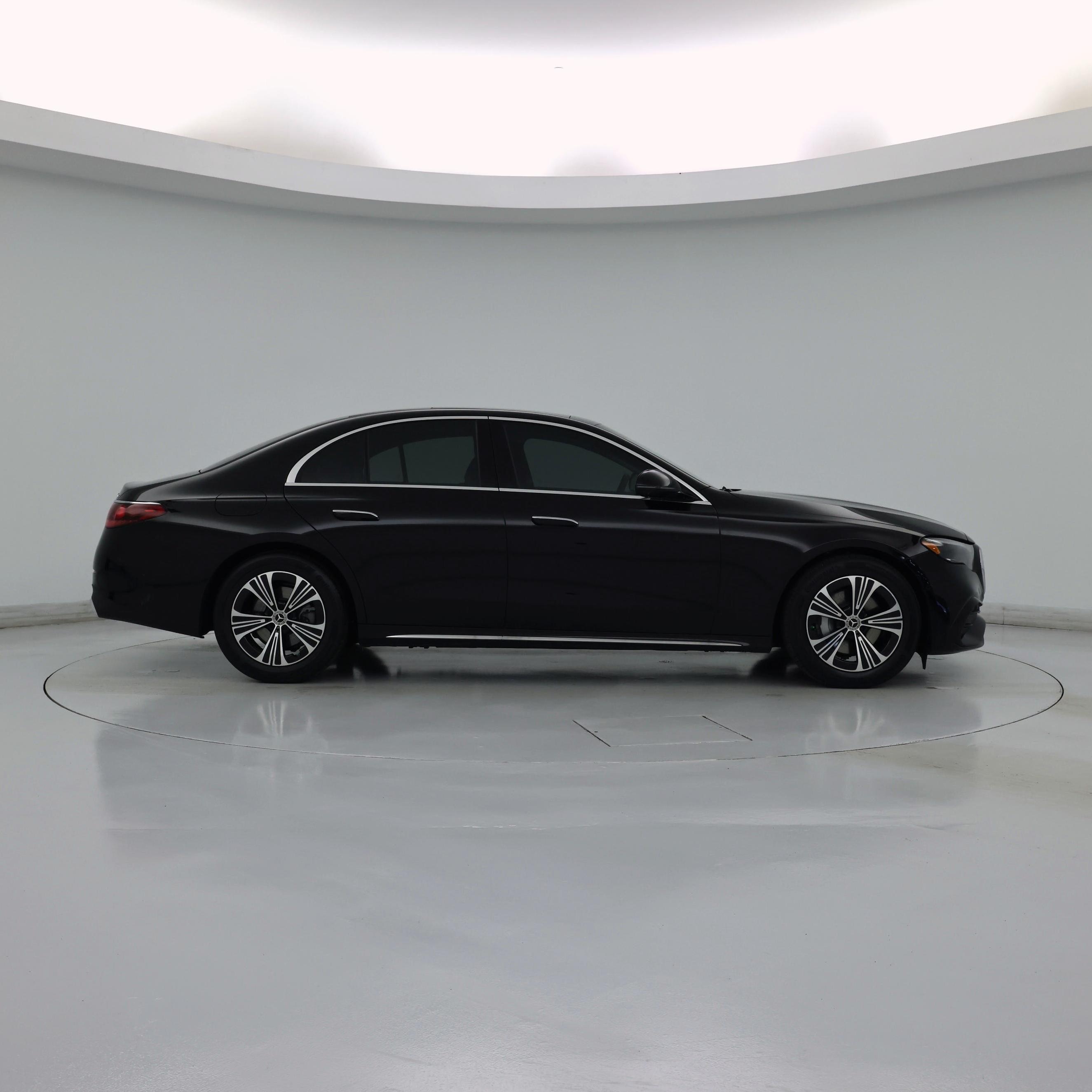 Thumbnail: 2026 Mercedes-Benz E-Class - 7