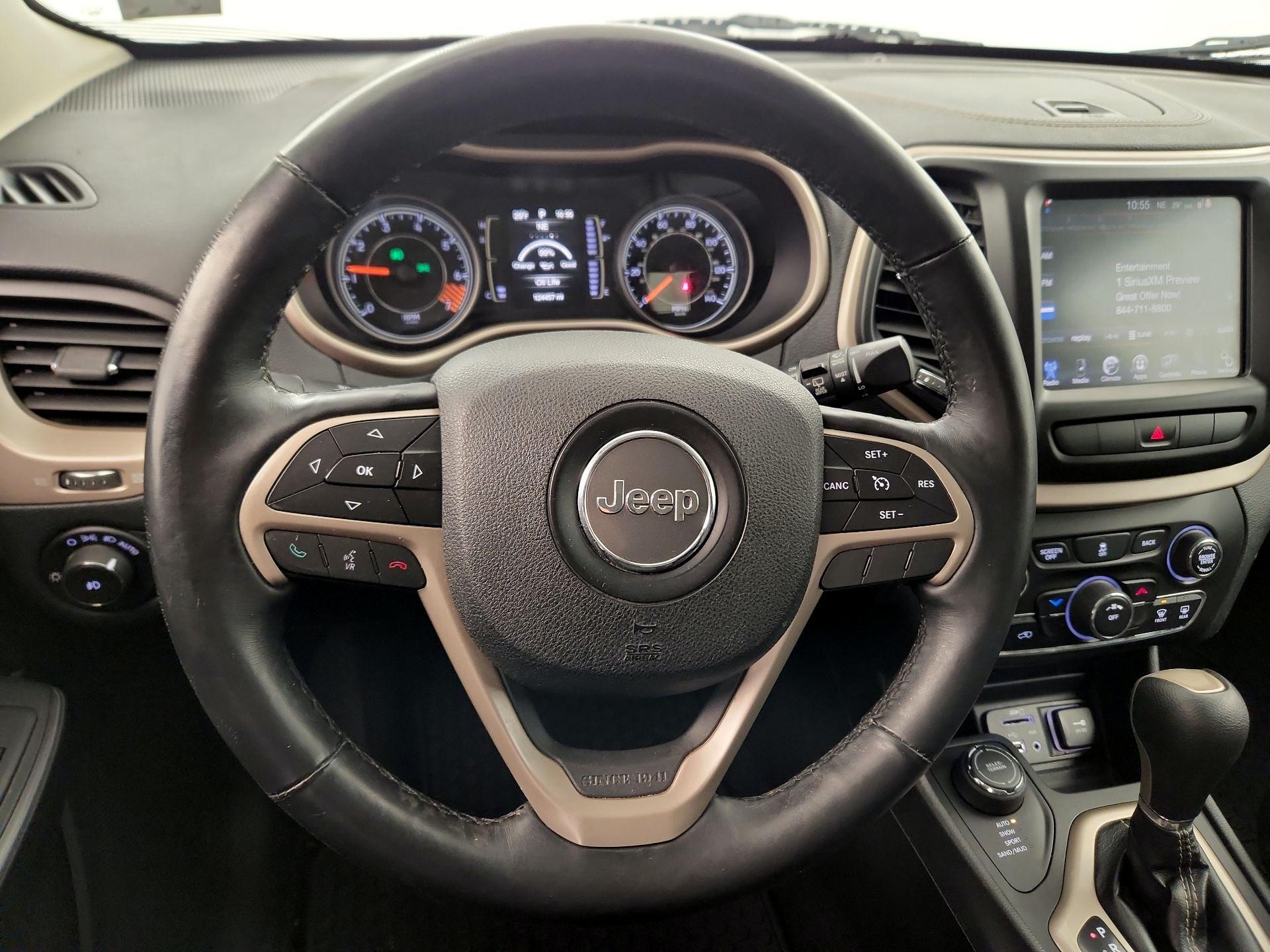 Thumbnail: 2015 Jeep Cherokee - 10