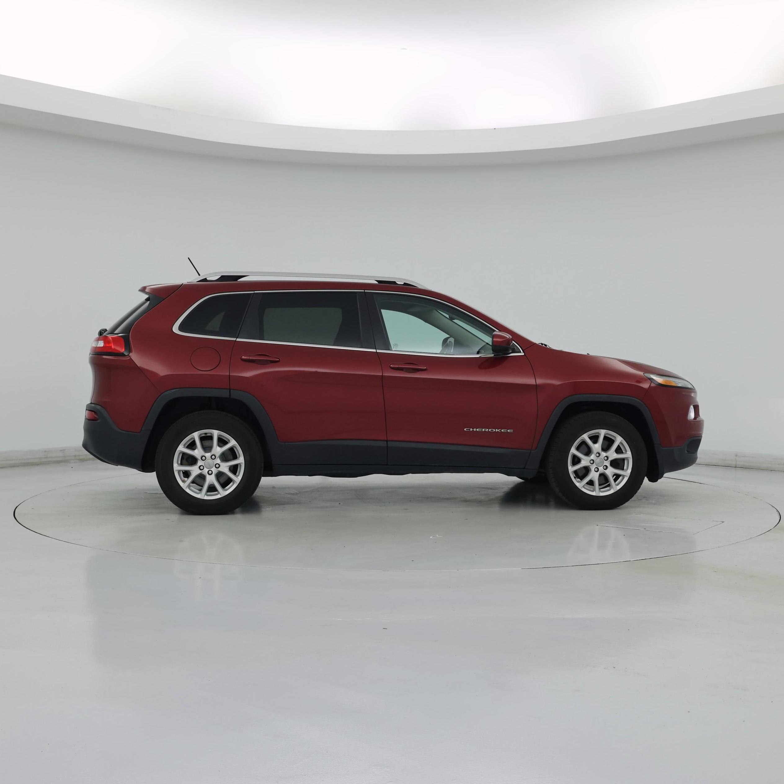 Thumbnail: 2015 Jeep Cherokee - 7