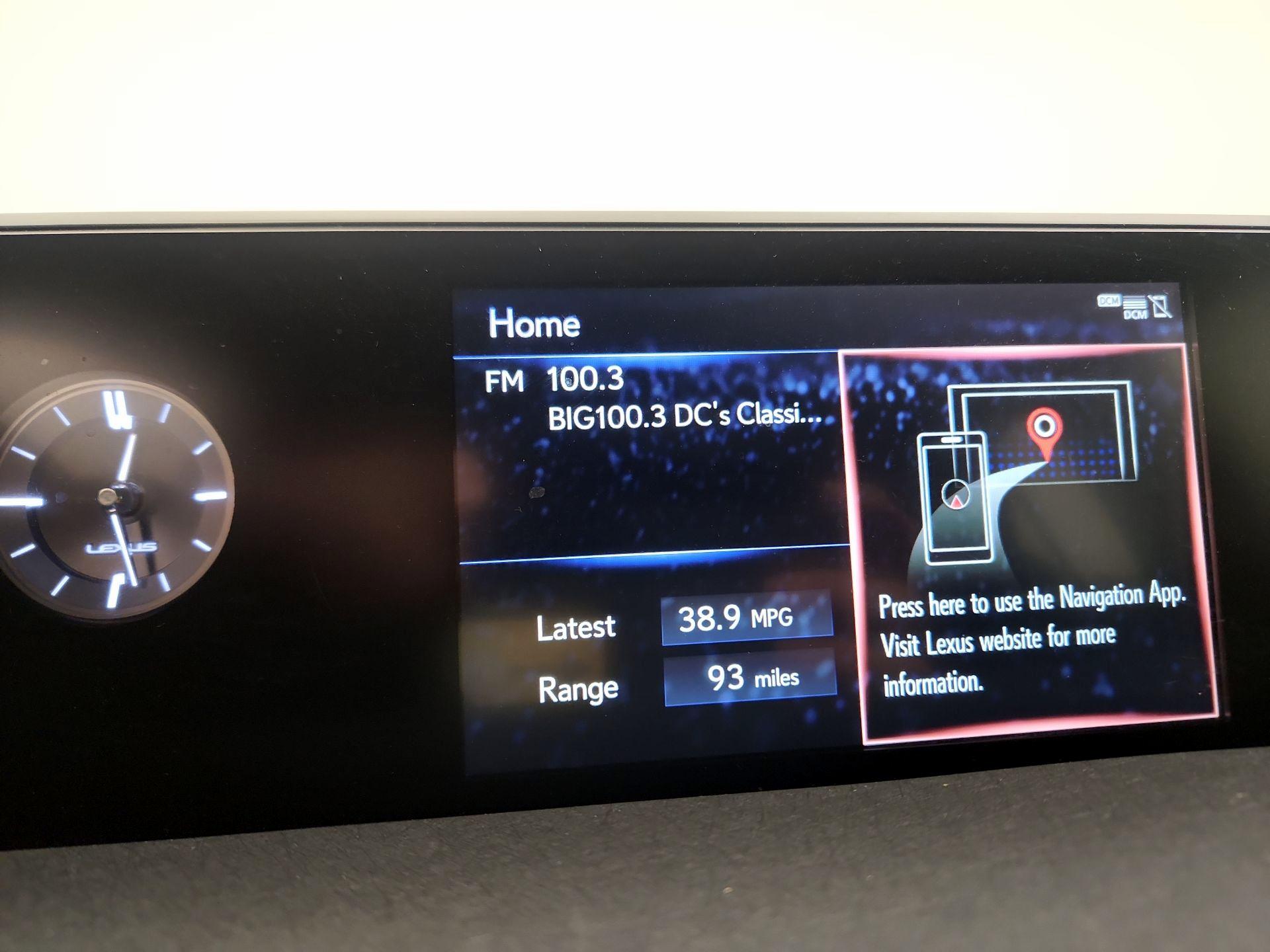 Thumbnail: 2022 Lexus UX - 15