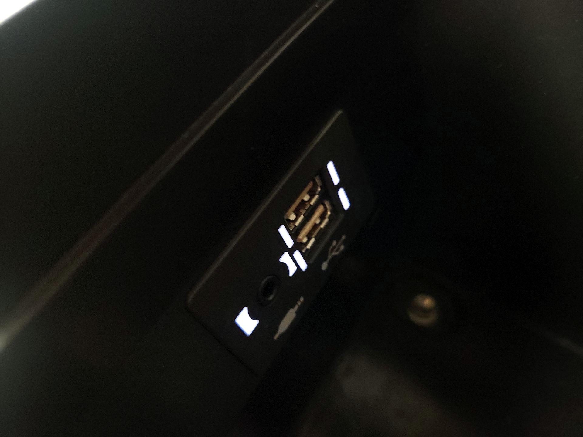 Thumbnail: 2022 Lexus UX - 18