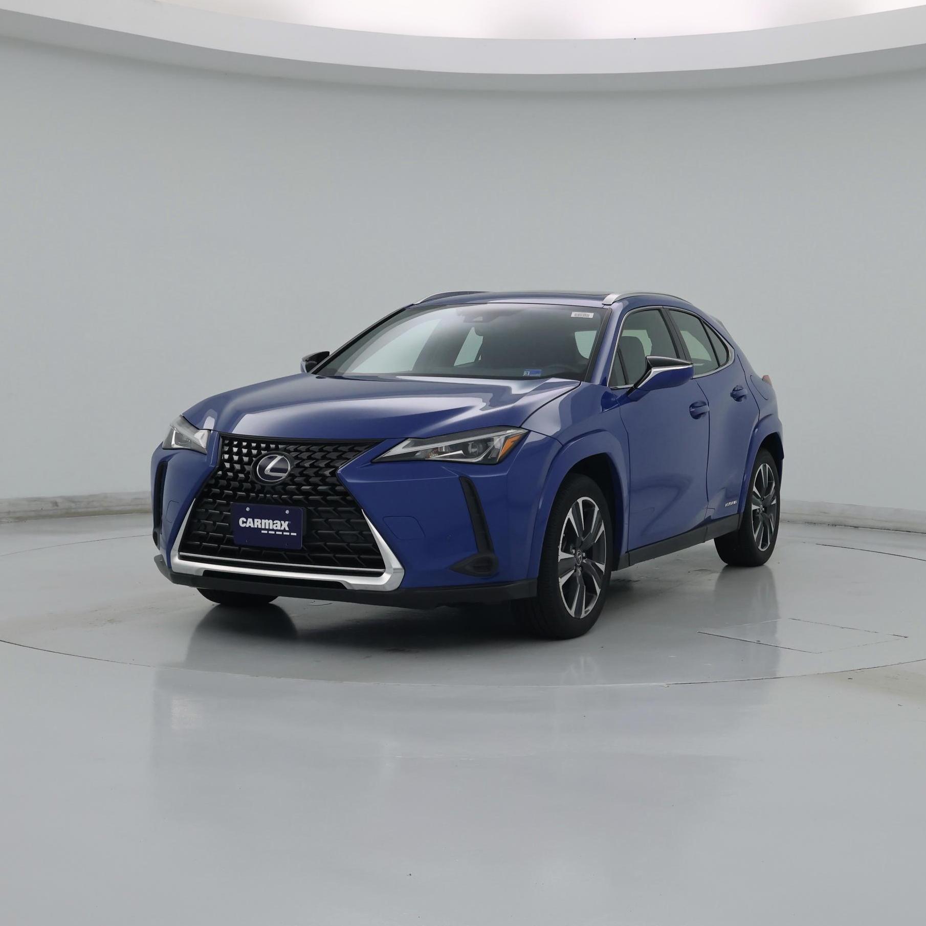 Thumbnail: 2022 Lexus UX - 4