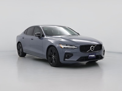 2022 Volvo S60 B5 Momentum