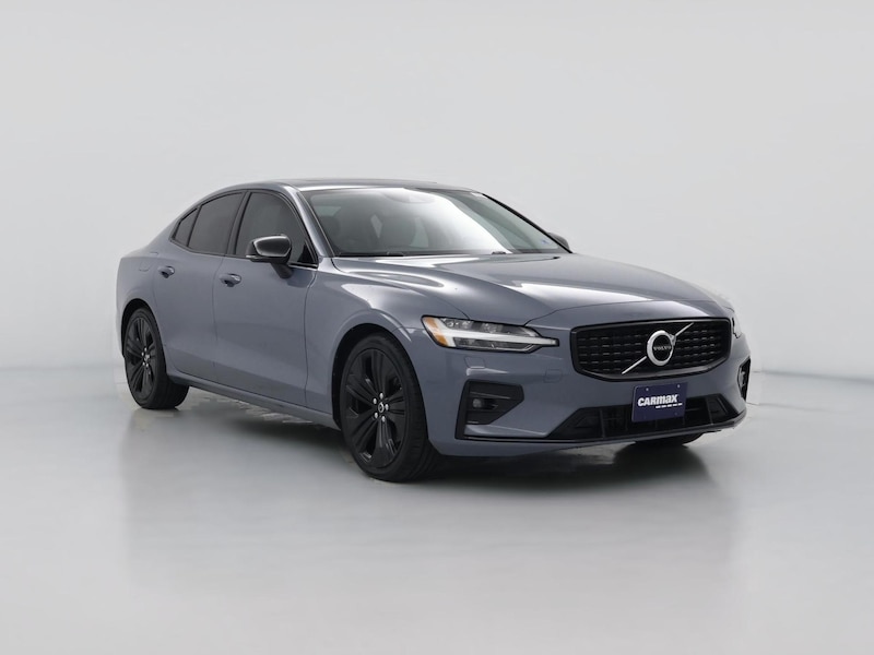 2022 Volvo S60 B5 Momentum -
                  Fredericksburg, VA