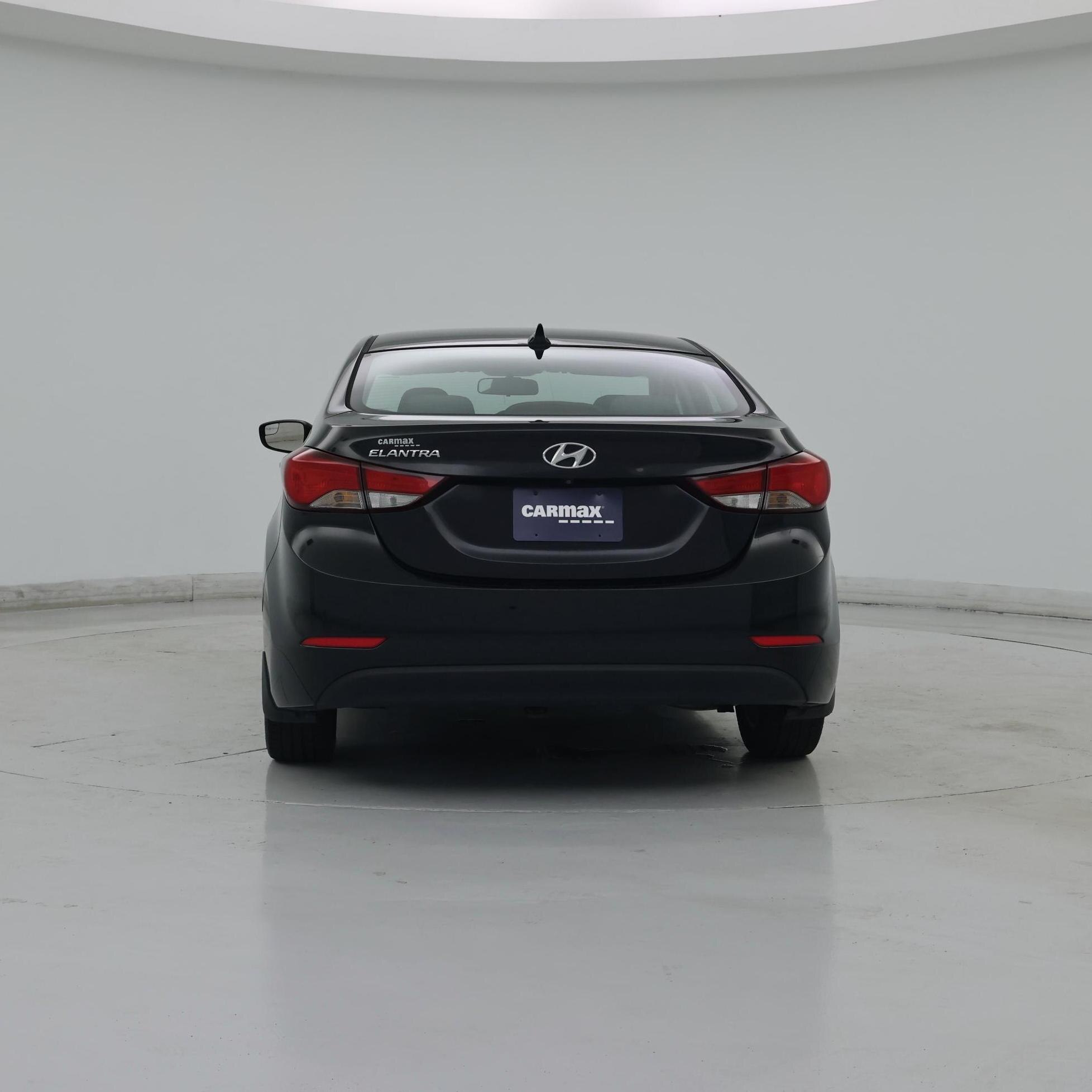 Thumbnail: 2015 Hyundai Elantra - 6