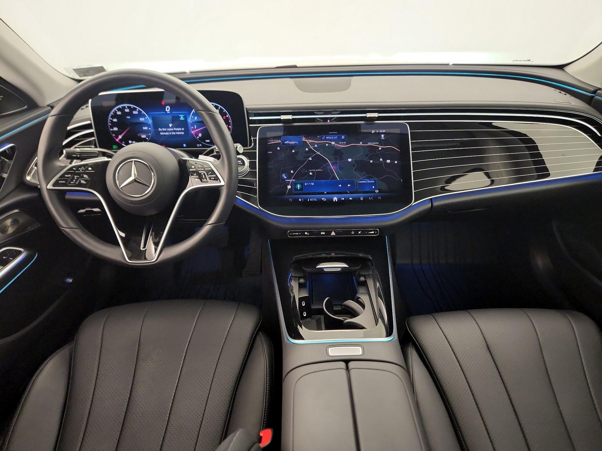 Thumbnail: 2025 Mercedes-Benz E-Class - 9