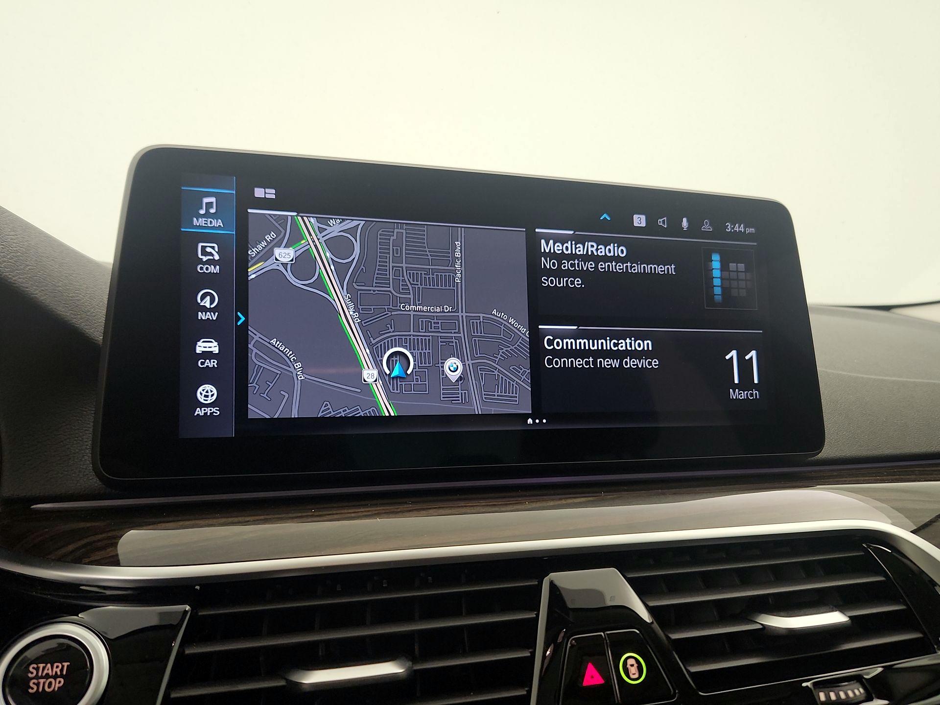 Thumbnail: 2022 BMW 5 Series - 15