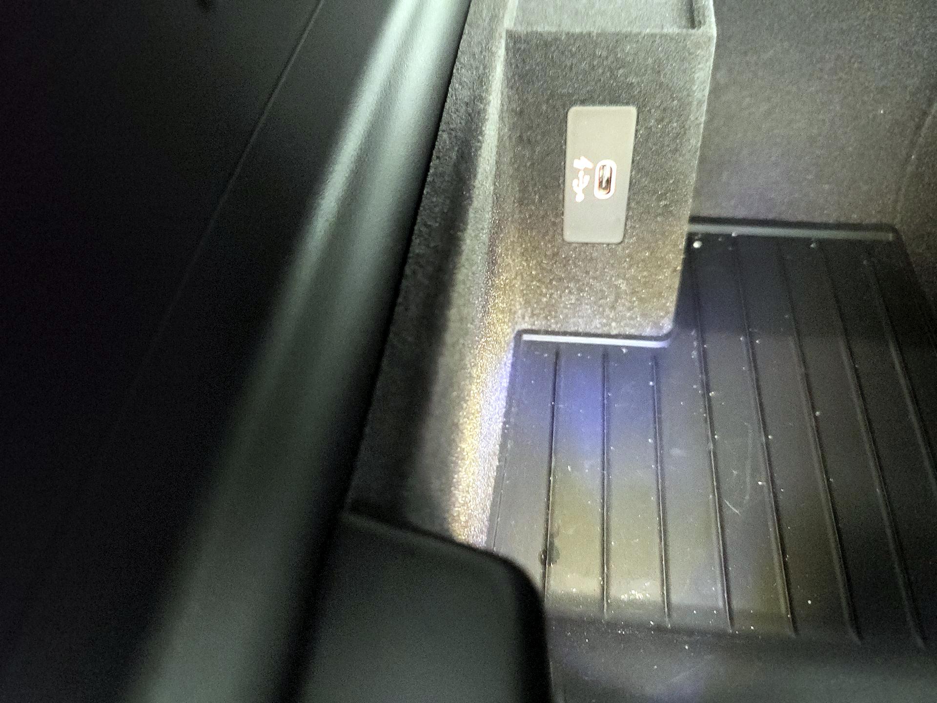 Thumbnail: 2022 BMW 5 Series - 18