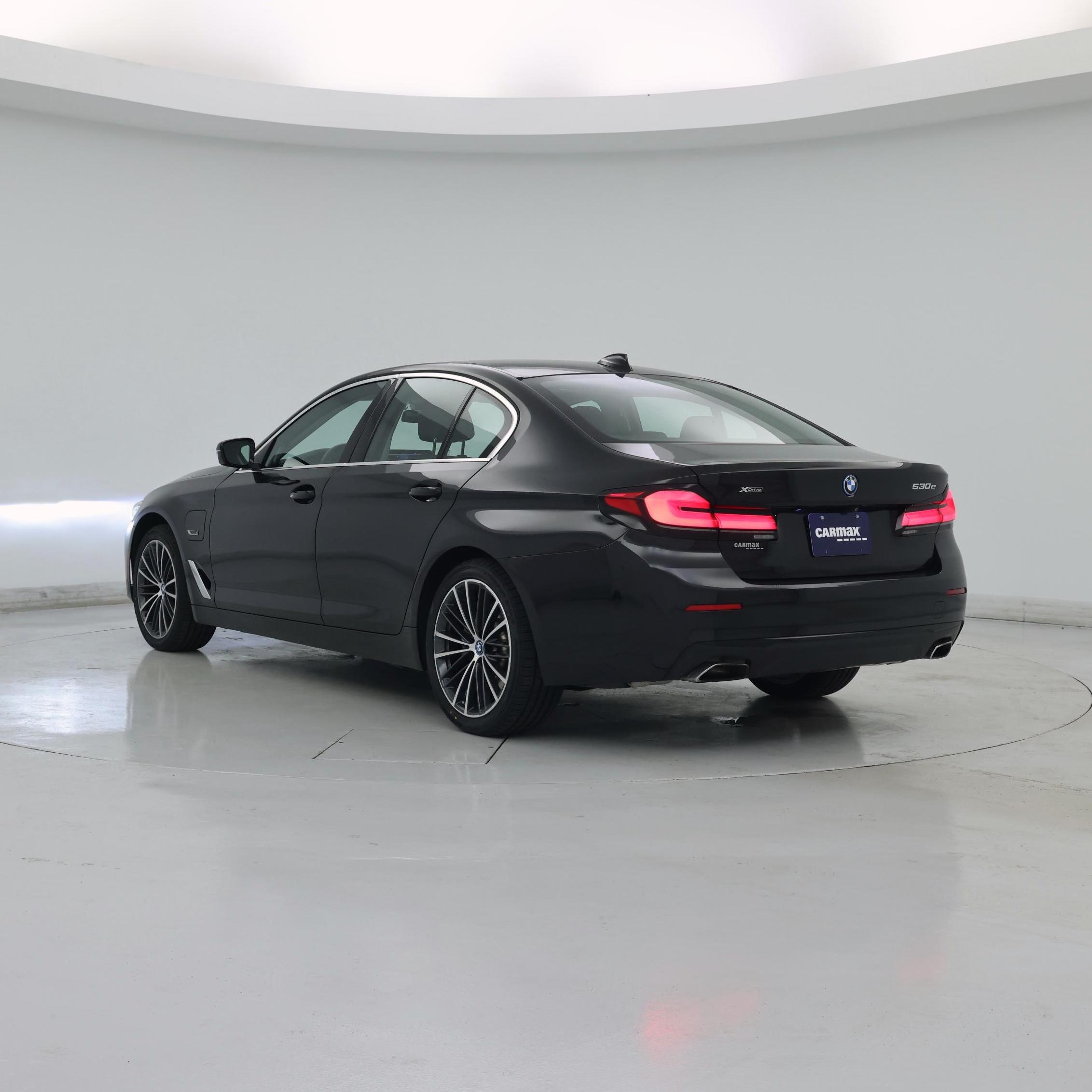 Thumbnail: 2022 BMW 5 Series - 2