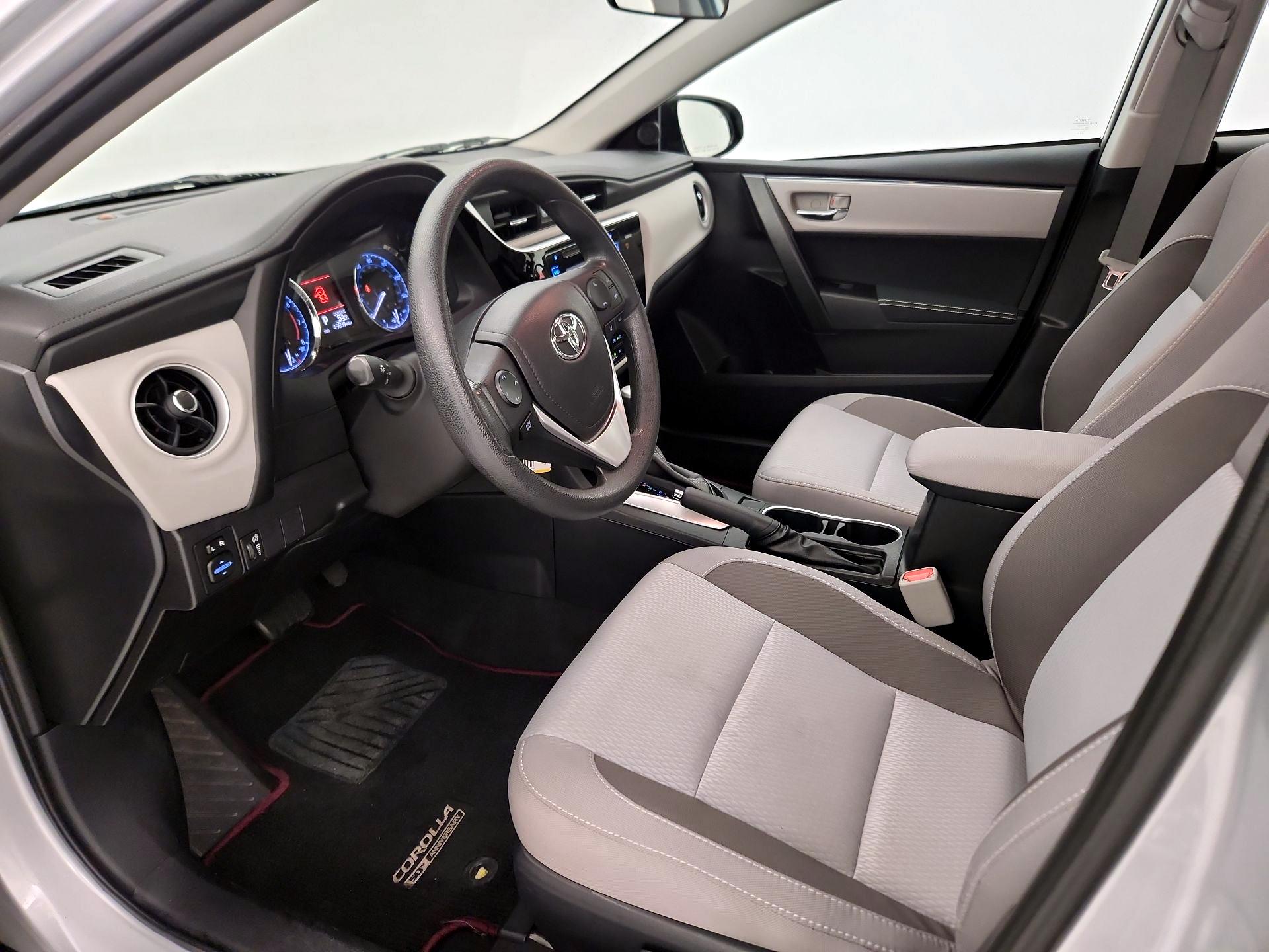 Thumbnail: 2017 Toyota Corolla - 11