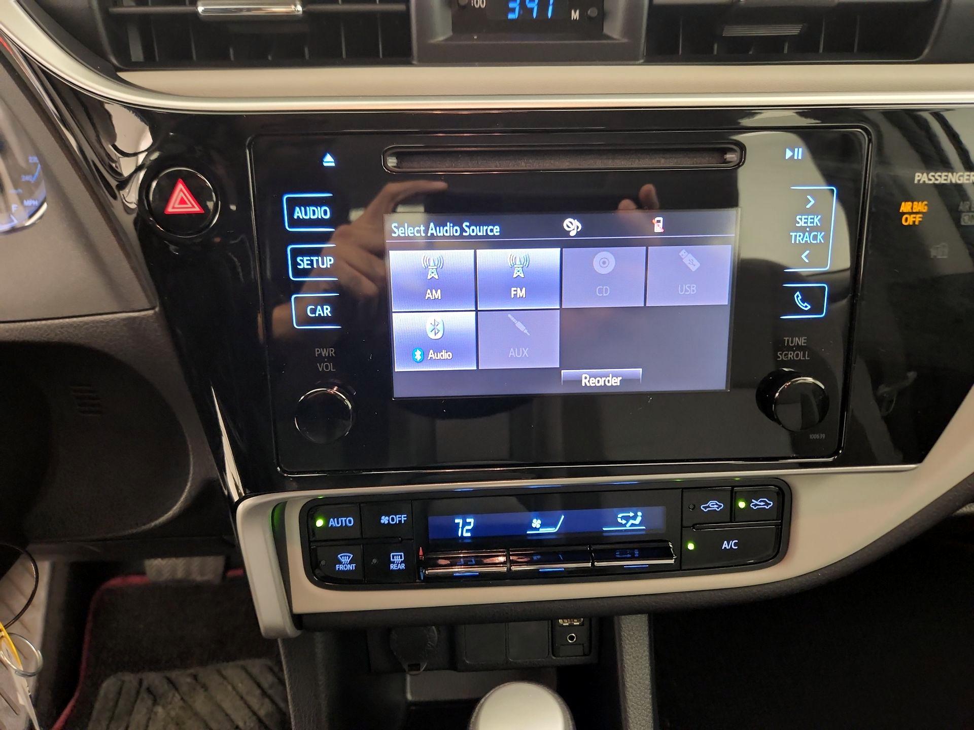 Thumbnail: 2017 Toyota Corolla - 15