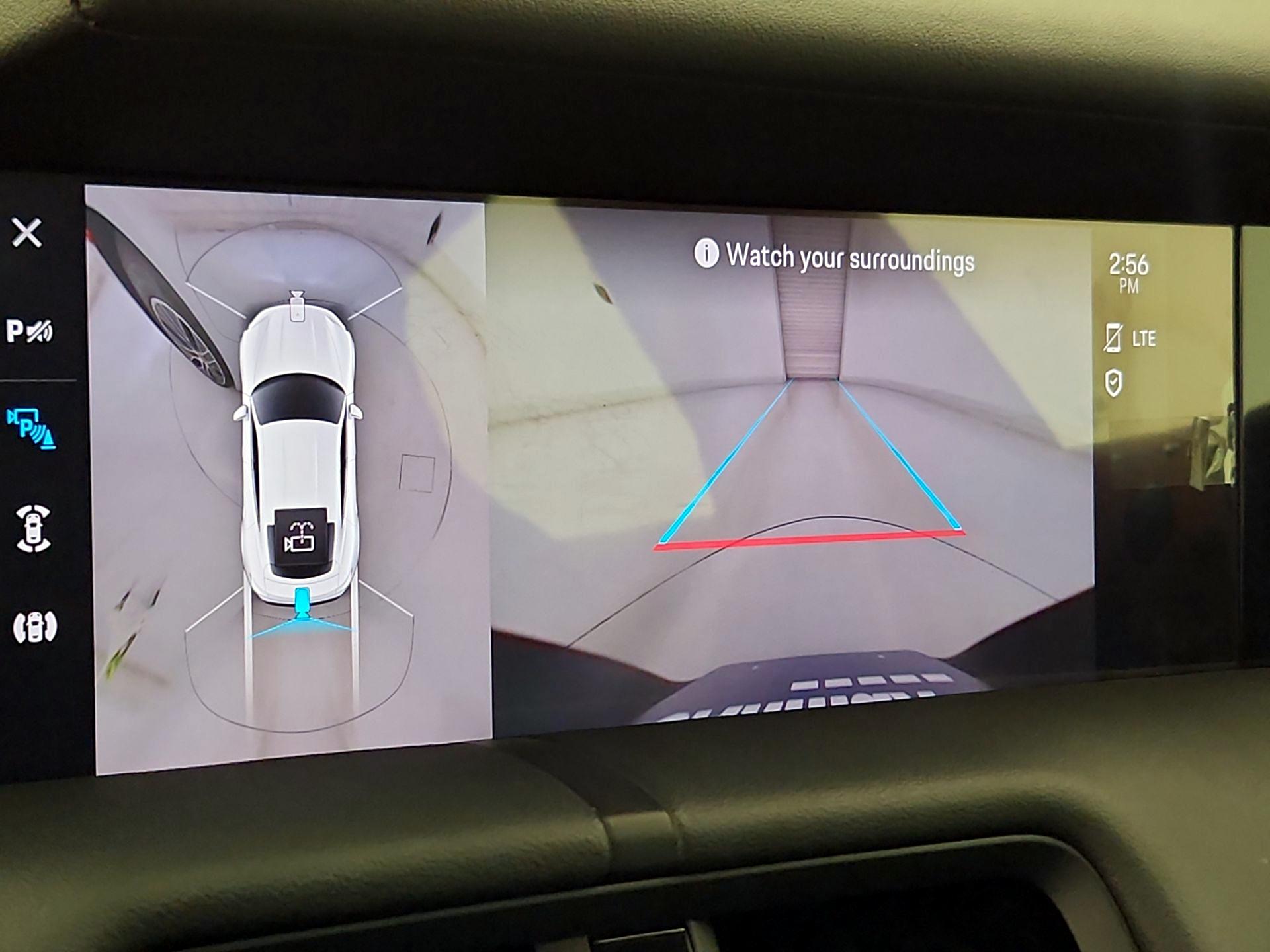 Thumbnail: 2021 Porsche Taycan - 15