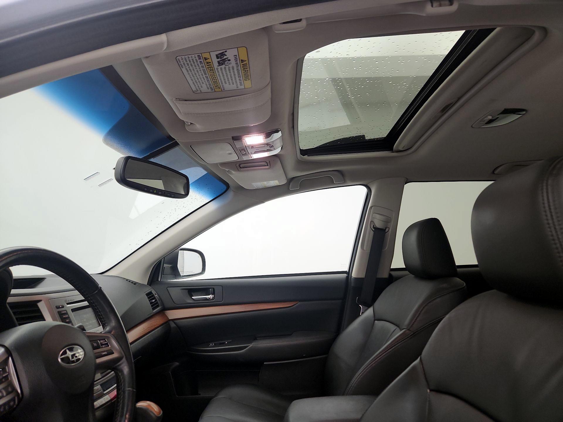 Thumbnail: 2014 Subaru Outback - 19