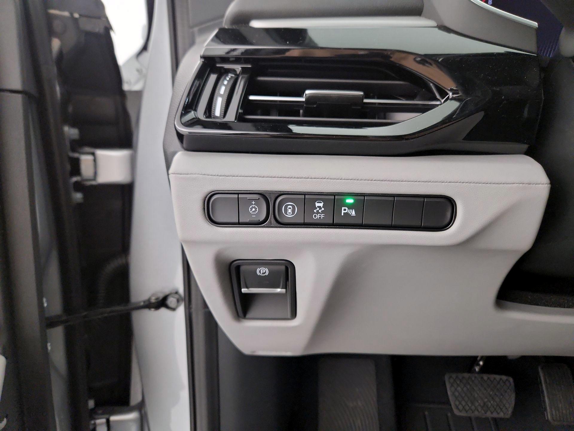 Thumbnail: 2026 Acura MDX - 13