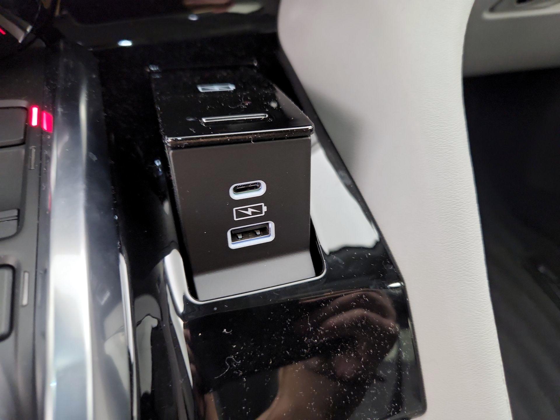 Thumbnail: 2026 Acura MDX - 18