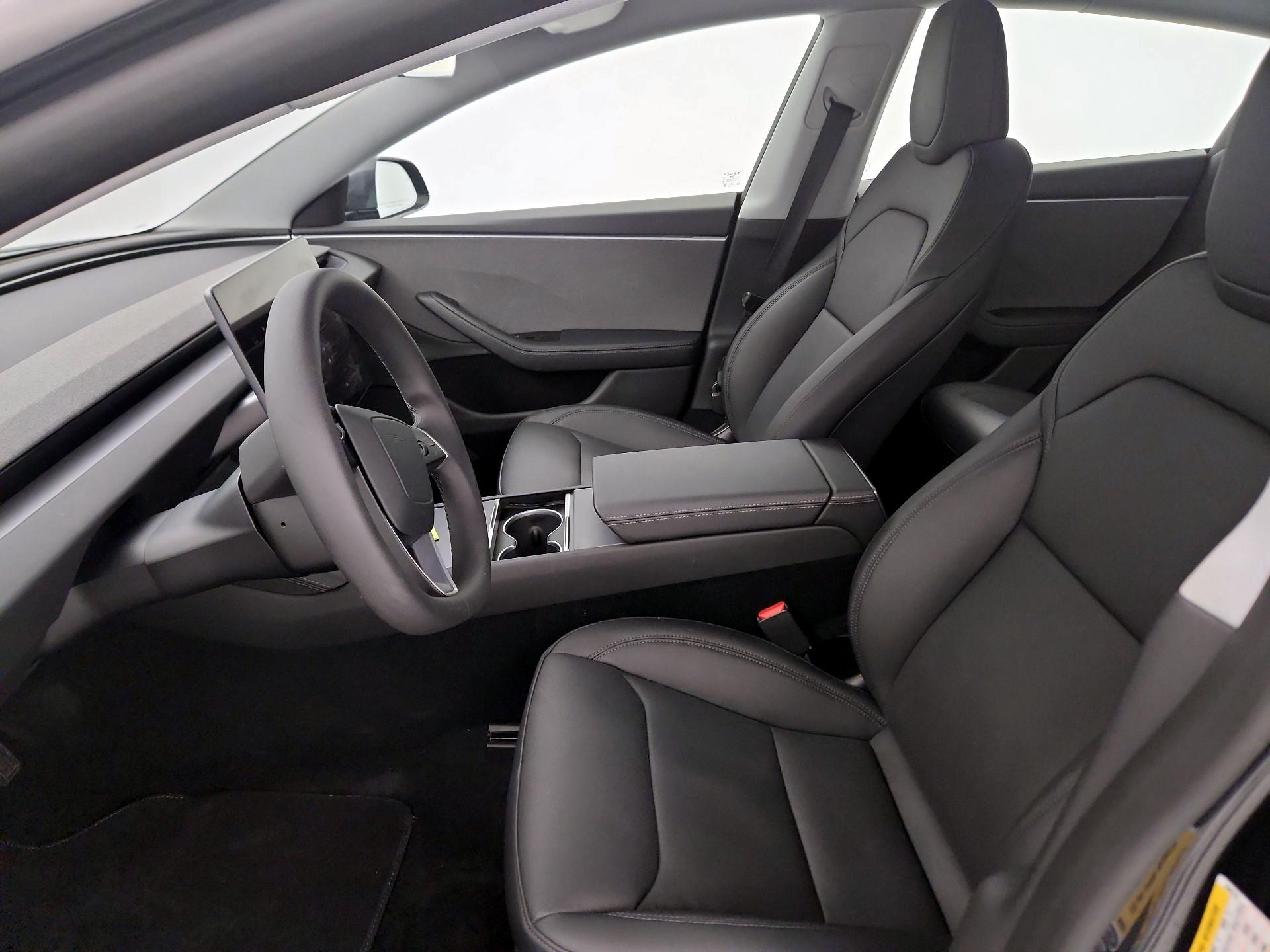 Thumbnail: 2025 Tesla Model 3 - 11