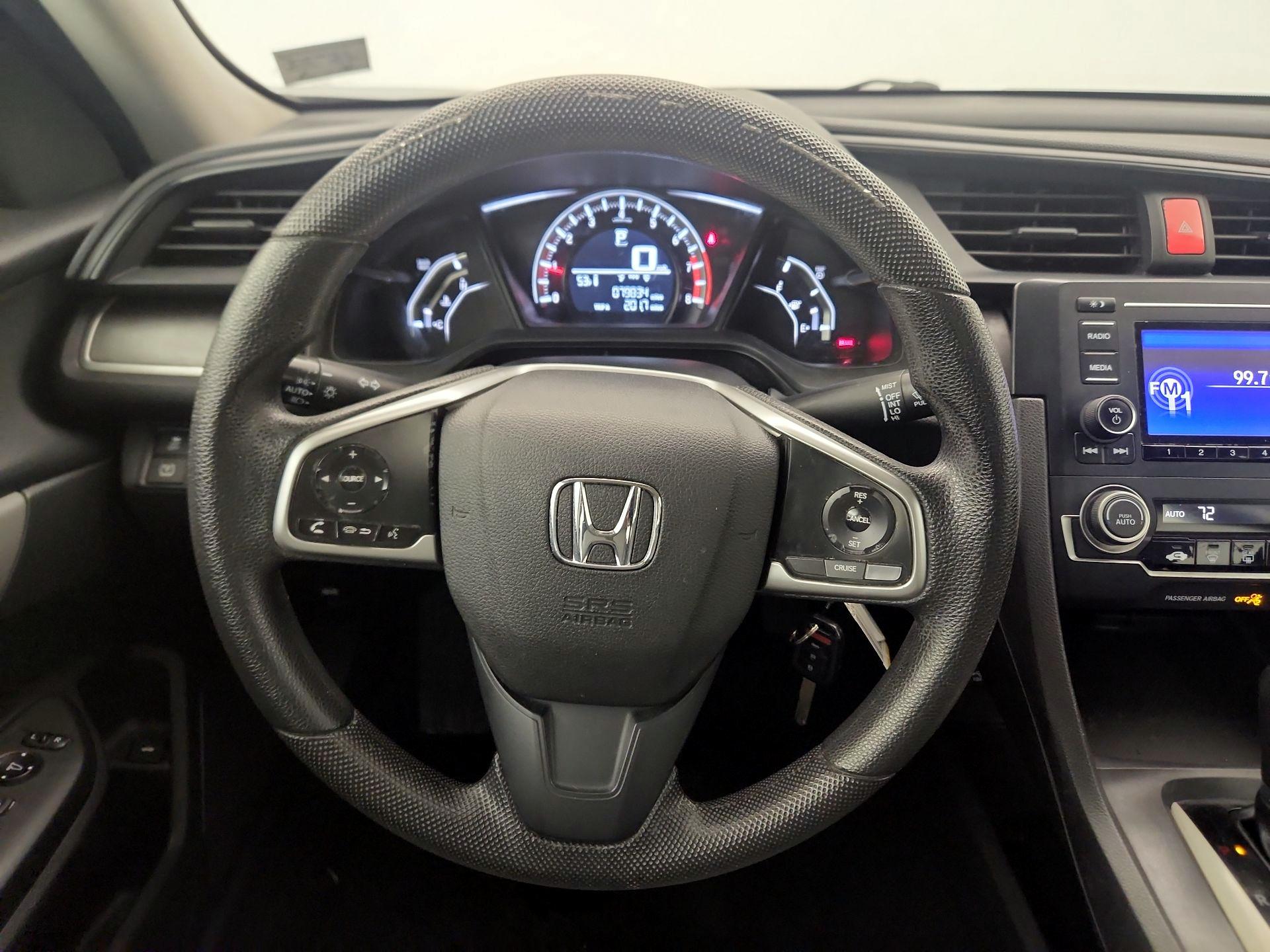Thumbnail: 2016 Honda Civic - 10