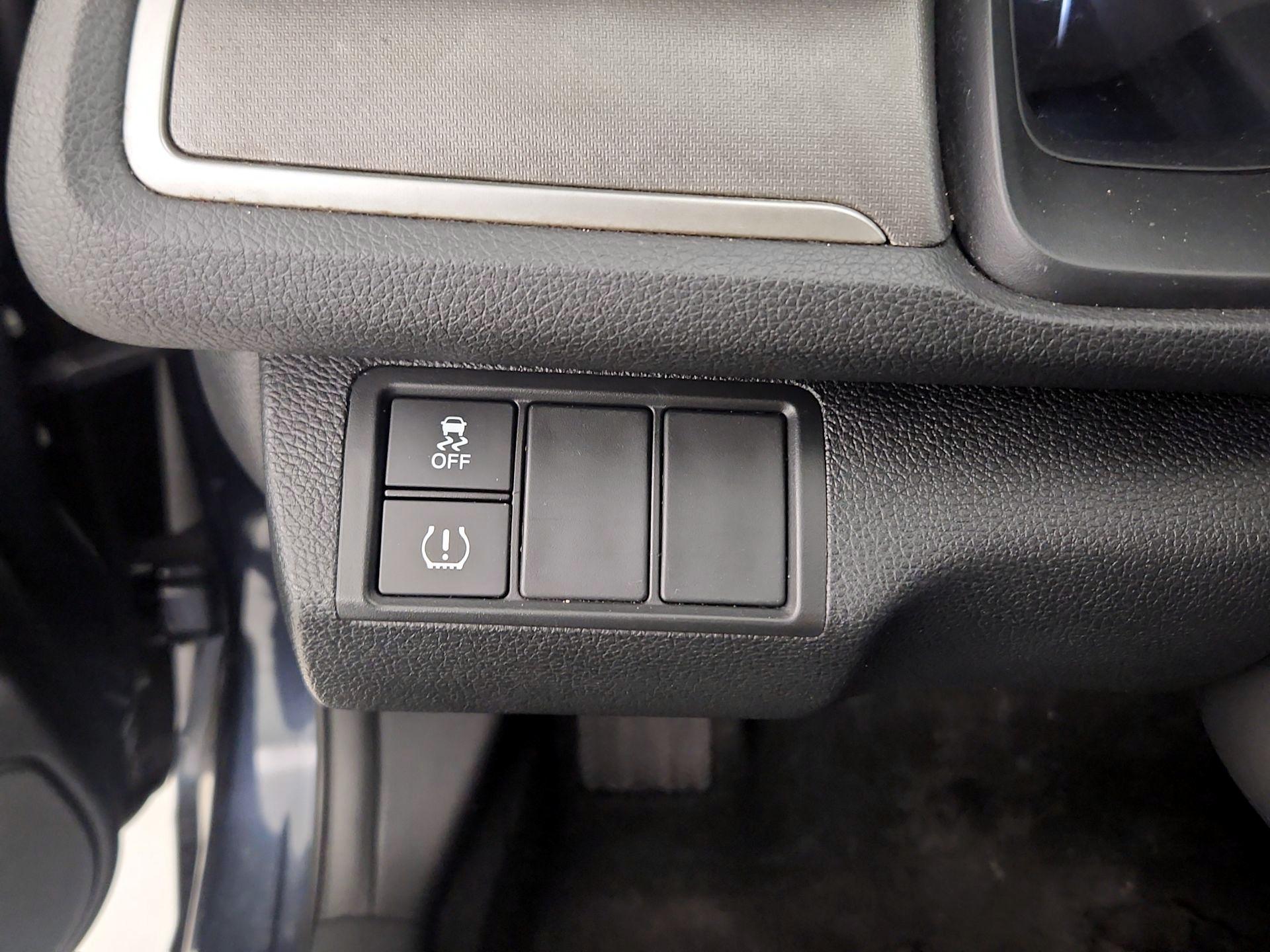 Thumbnail: 2016 Honda Civic - 13