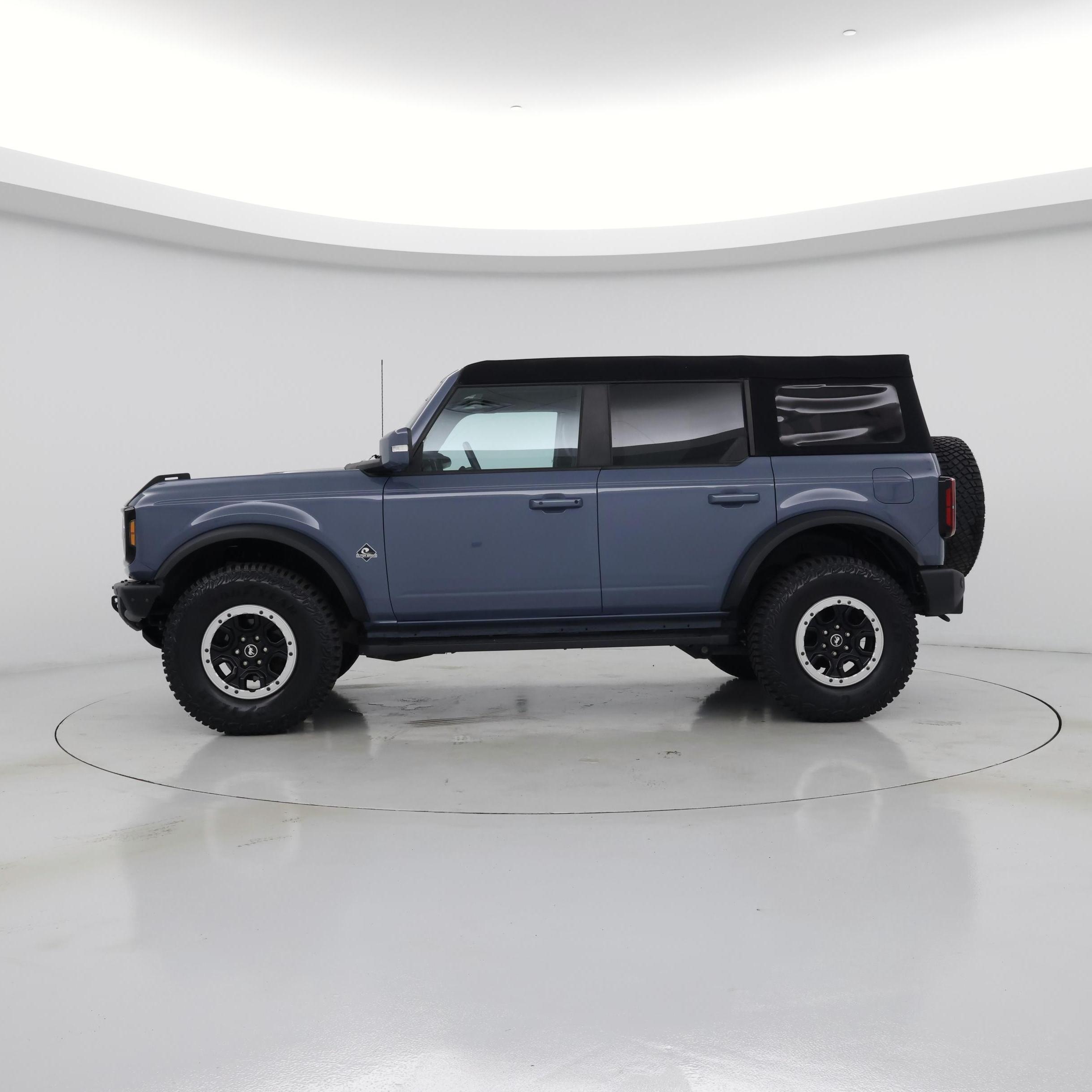 Thumbnail: 2023 Ford Bronco - 3