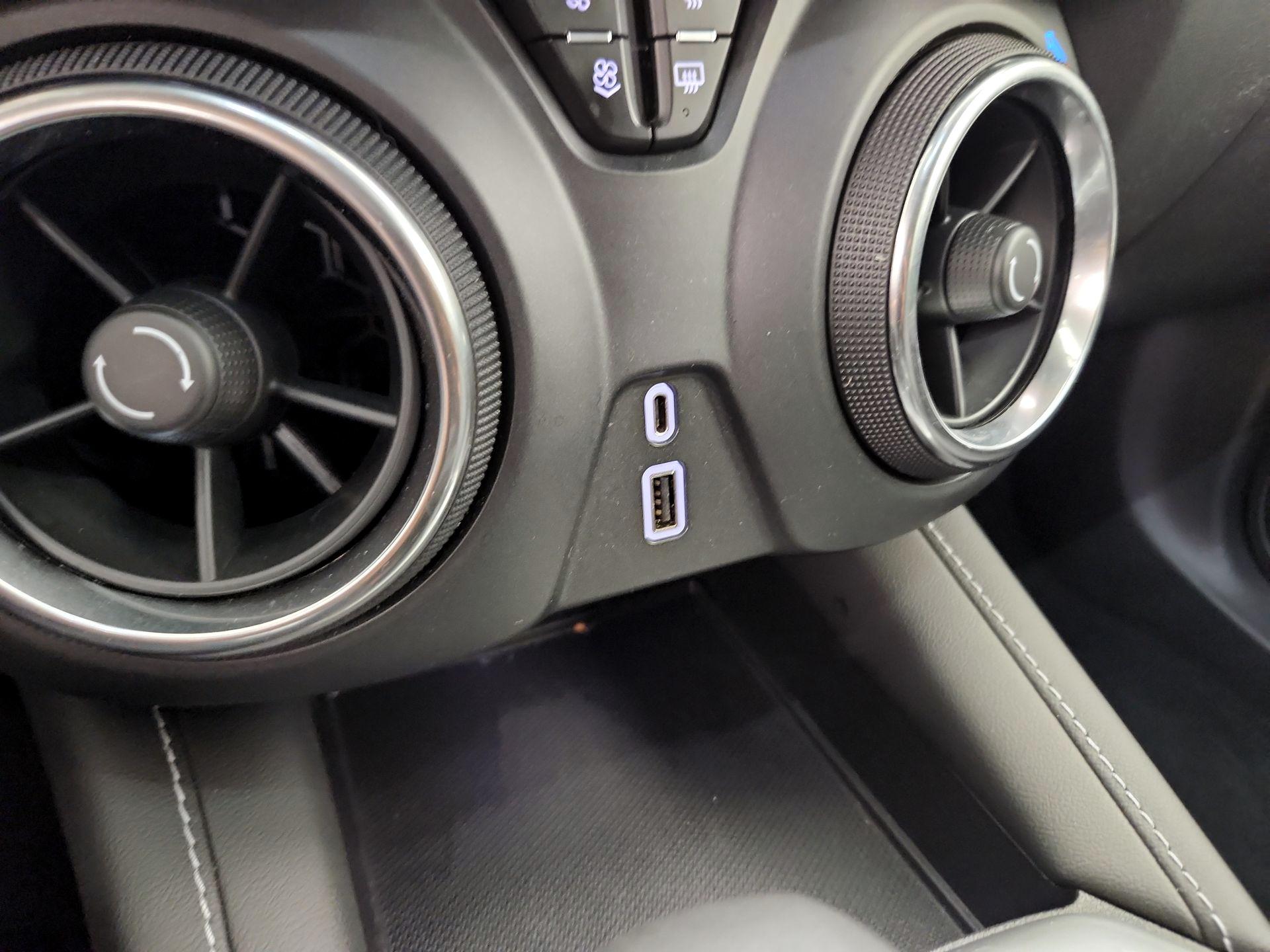 Thumbnail: 2023 Chevrolet Blazer - 18