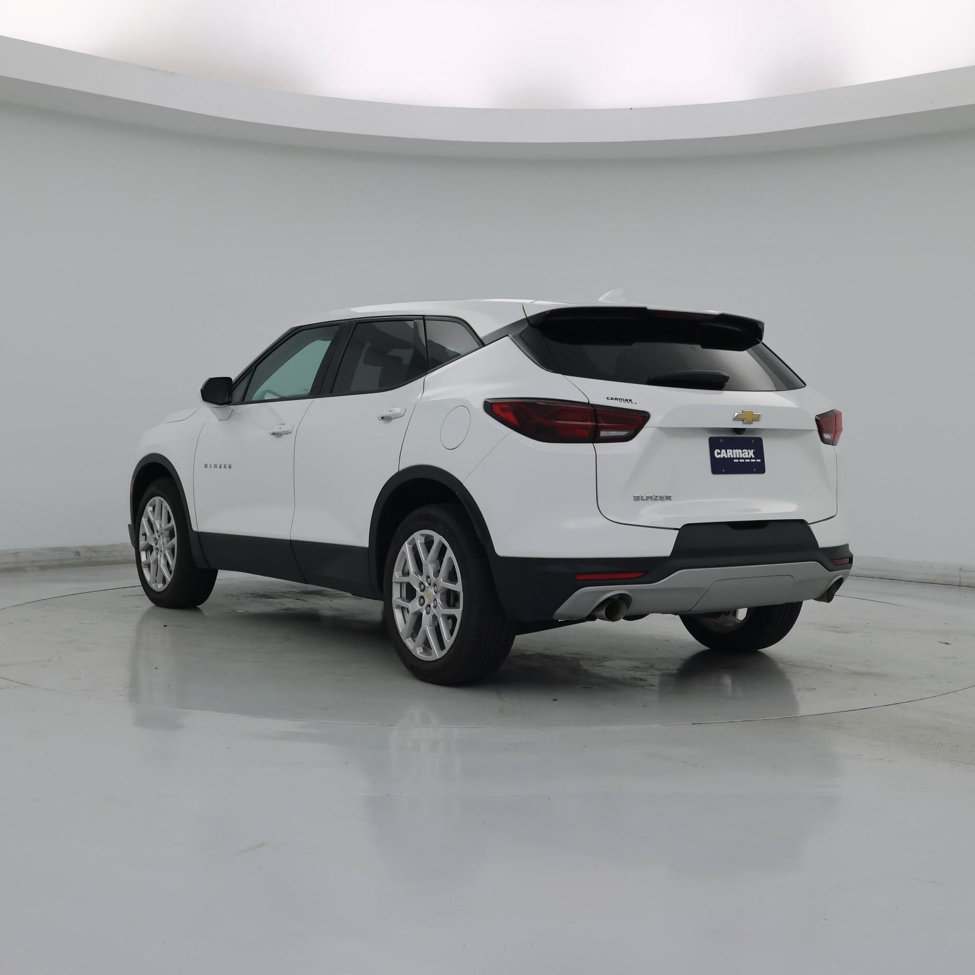 Thumbnail: 2023 Chevrolet Blazer - 2